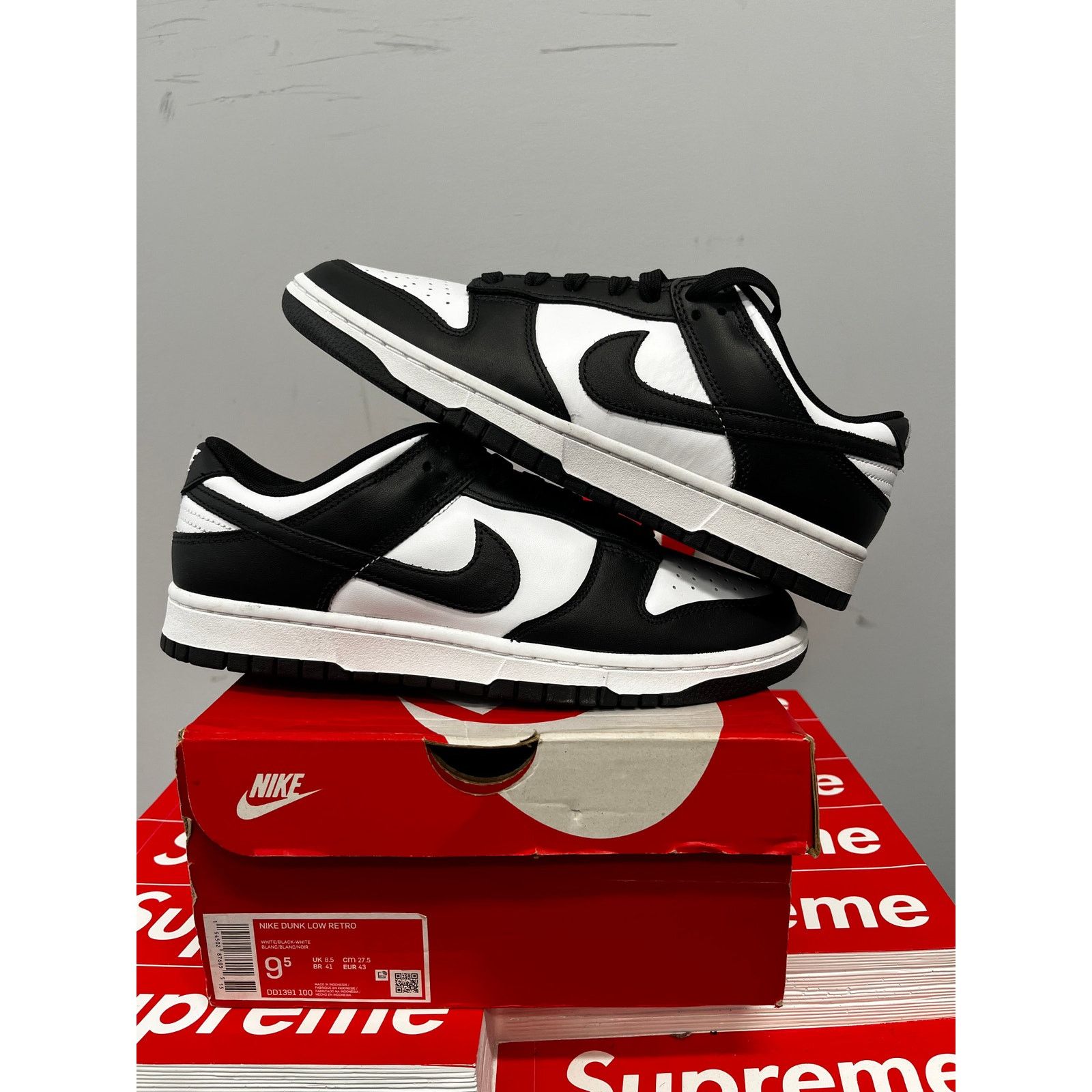 Nike Nike Dunk Low Retro White Black Panda Size 9.5 NEW Size US 9.5 / EU 42-43 - 5 Thumbnail