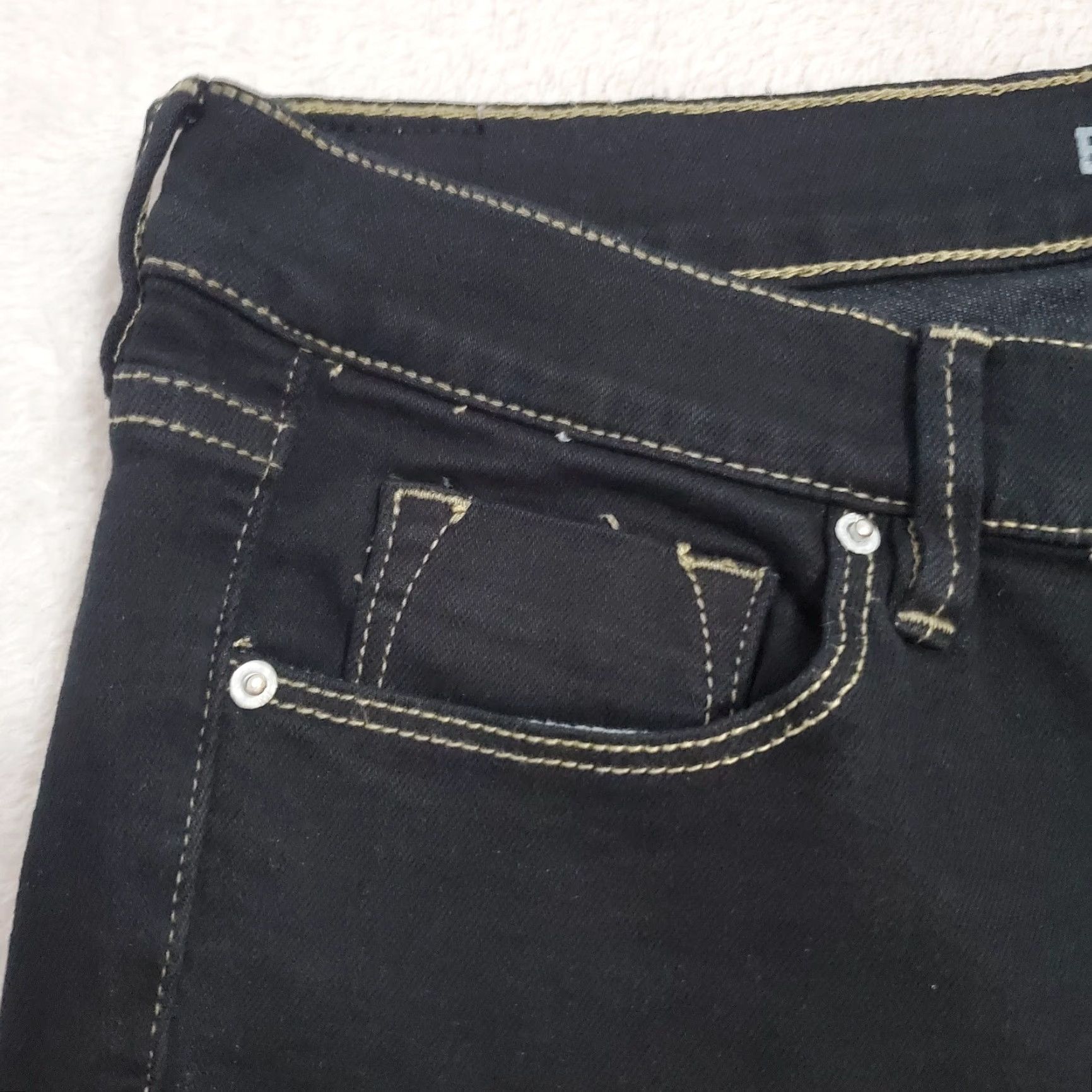 Bdg BDG Jeans Women 27x29 Black Mid Rise Twig Ankle Skinny Stretch Regular 28 Waist 27 Inseam 90s City Denim 5-Pocket Womens Size 27" / US 4 / IT 40 - 5 Thumbnail