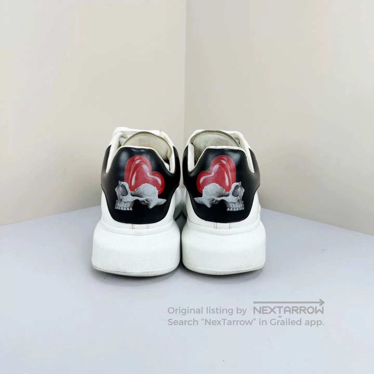 Alexander McQueen Alexander McQueen Skull Heart Black Tail Sneakers. Size US 10 / EU 43 - 3 Thumbnail