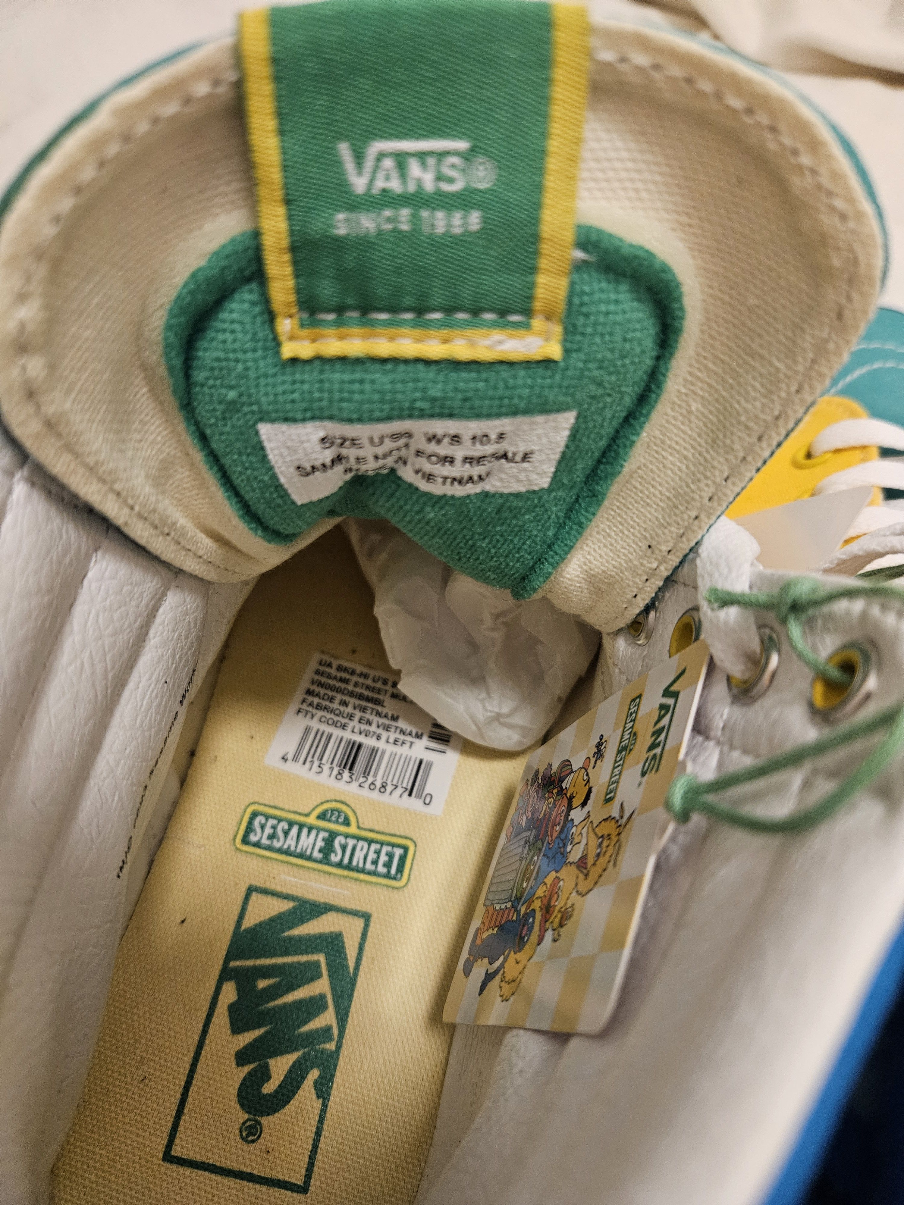 Vans Sk8-Hi Sesame Street Multi Size US 9 / EU 42 - 4 Thumbnail