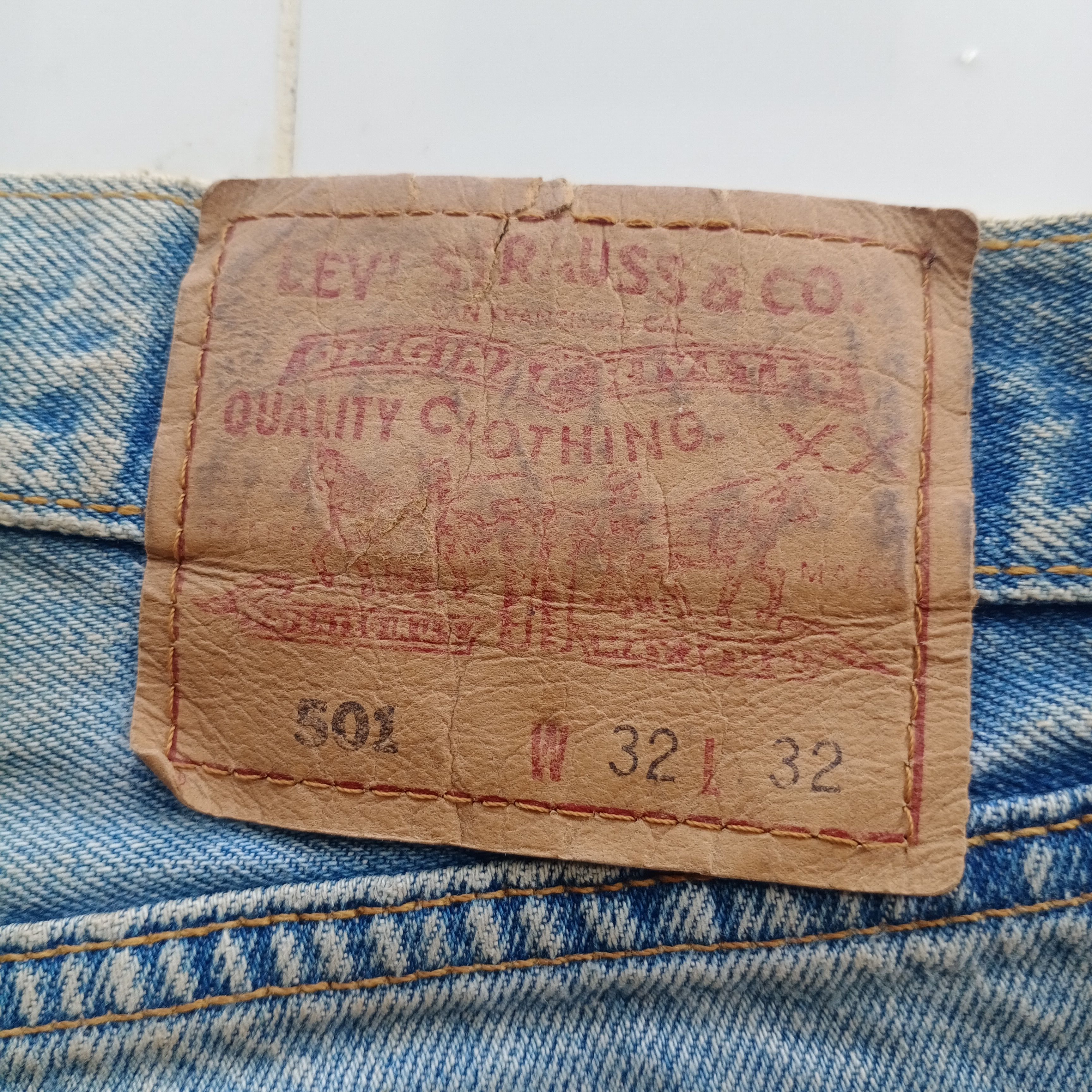 Levi's Vintage Levis 501 Canada Distressed Denim Jeans USA big E Size US 32 / EU 48 - 11 Thumbnail