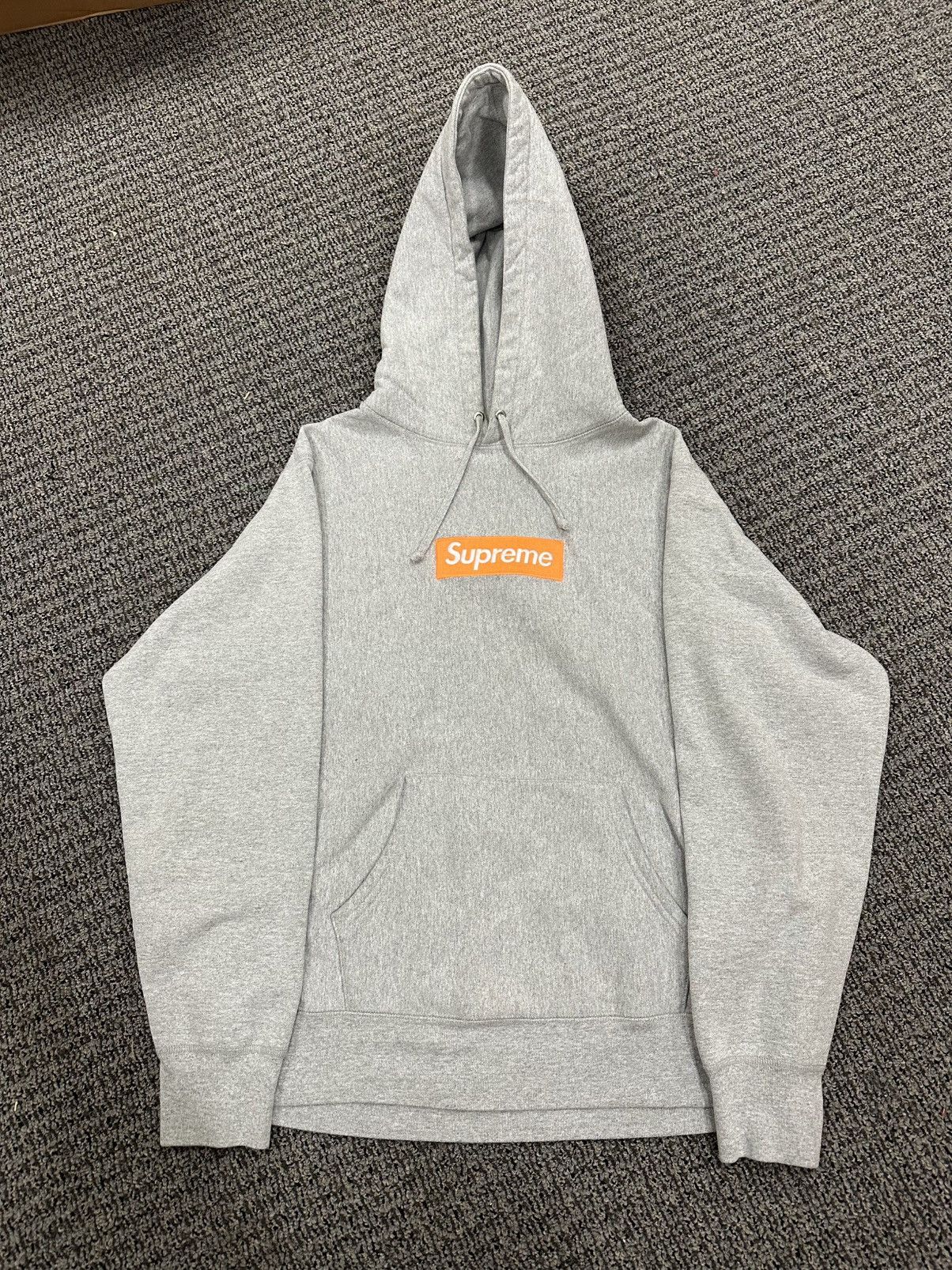 Supreme Supreme box logo hoodie Stone fw24 | Grailed