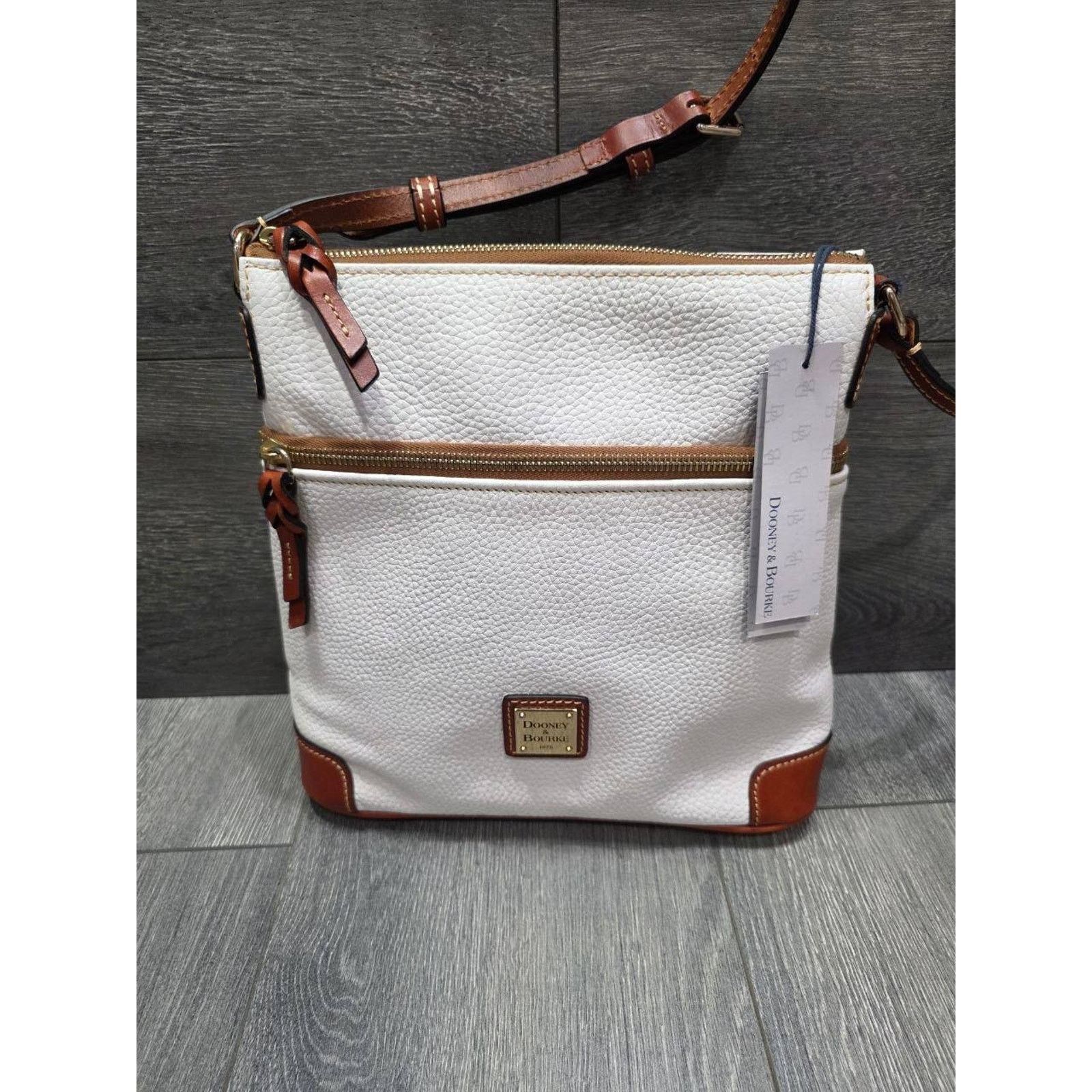 Dooney & Bourke Dooney and Bourke crossbody White Bag Pebble Leather B000556 Size ONE SIZE - 1 Thumbnail
