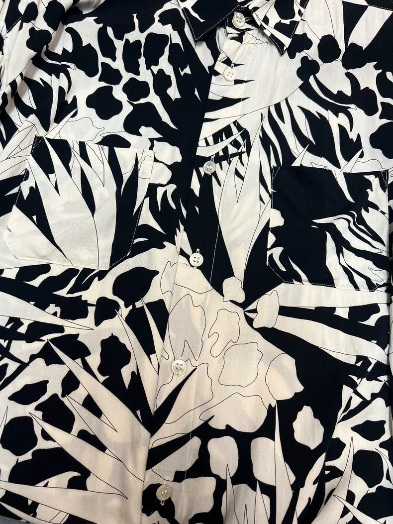 Saint Laurent Paris Saint Laurent Black and White Floral Shirt-2507 Size US L / EU 52-54 / 3 - 4 Thumbnail