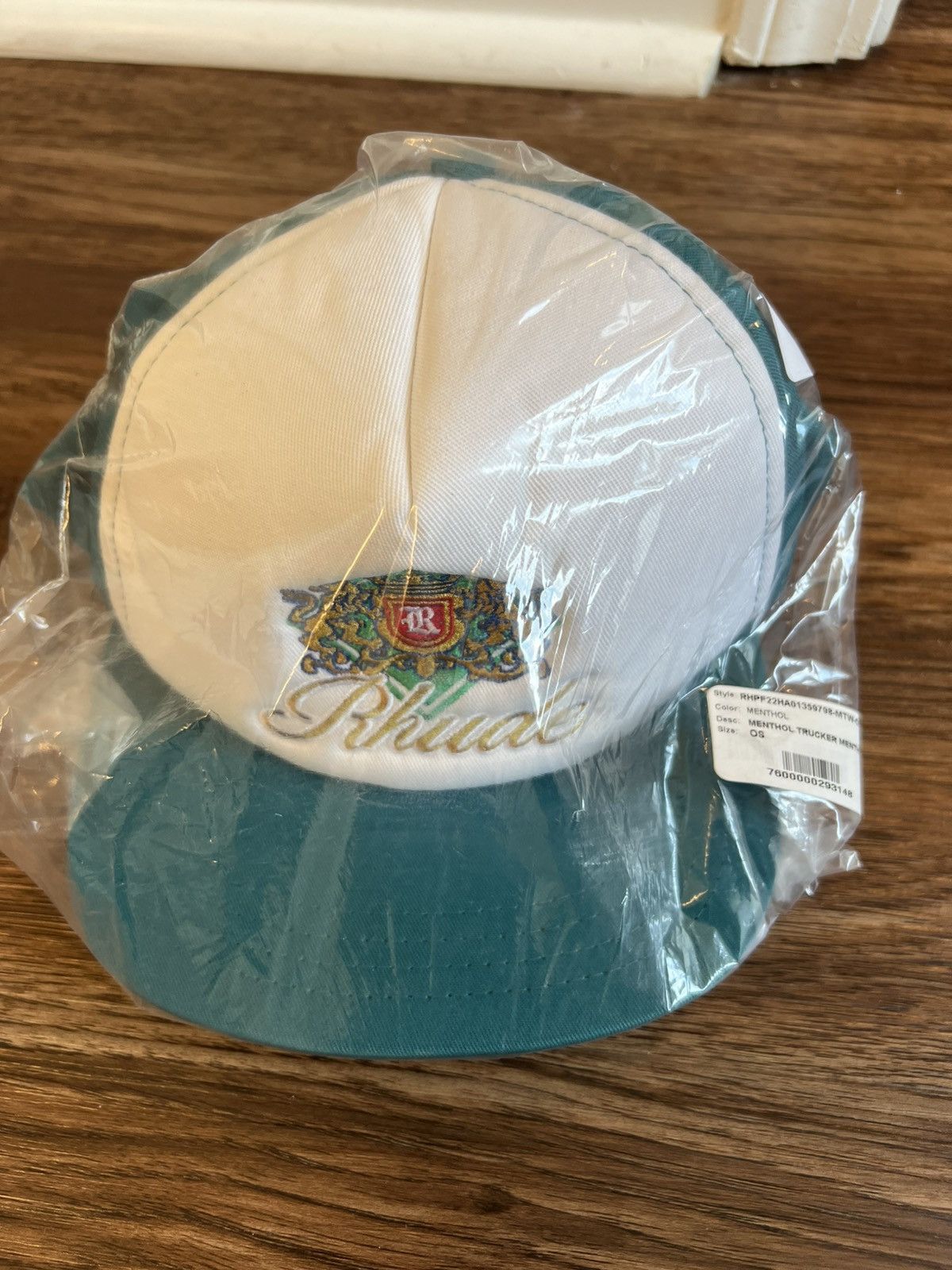 Rhude Rhude Menthol Crest Trucker Hat Size ONE SIZE - 8 Thumbnail
