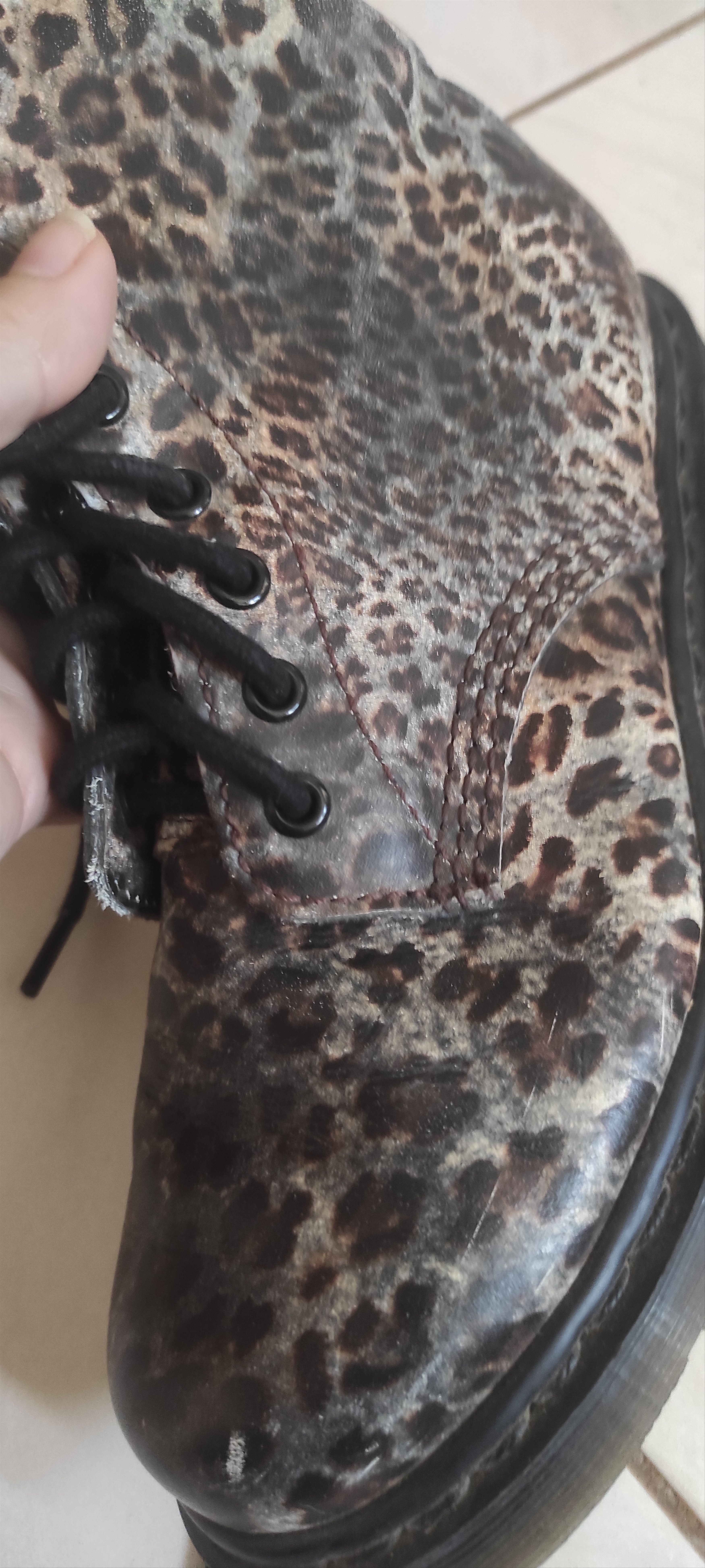 Dr. Martens Vintage Dr. Martens 14610 Leopard Print 10-Eye Boots Size US 7 / IT 37 - 13 Thumbnail