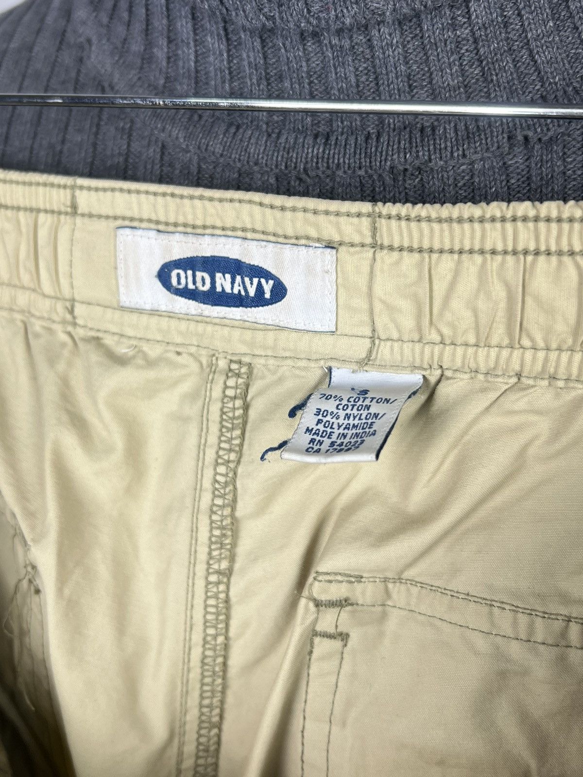 Old Navy Vintage Old Navy Lightweight Cargo Pants Size S – M Size US 30 / EU 46 - 10 Thumbnail