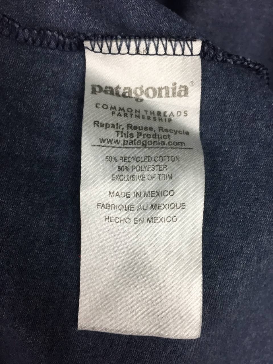 Patagonia Patagonia Live Simply Graphic Regular Fit Outdoor Tee Size US M / EU 48-50 / 2 - 10 Thumbnail