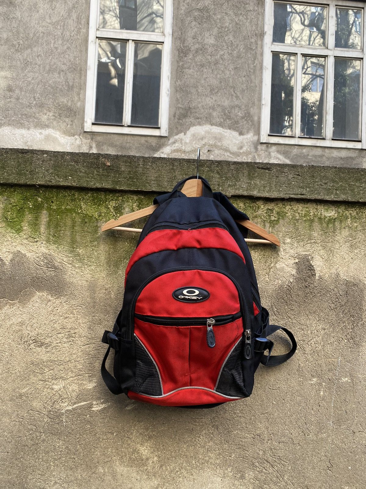 Oakley × Vintage Vintage Oakley Backpack Size ONE SIZE - 1 Thumbnail