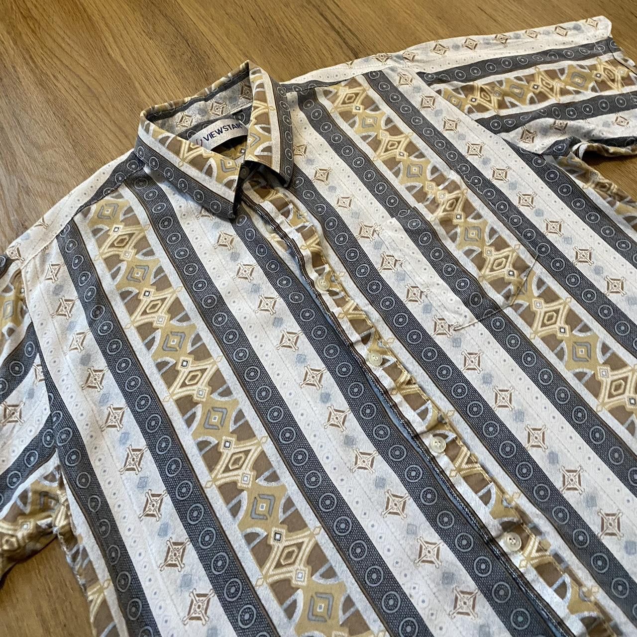 Other Cream and white striped short sleeve button up shirt Size US M / EU 48-50 / 2 - 3 Thumbnail