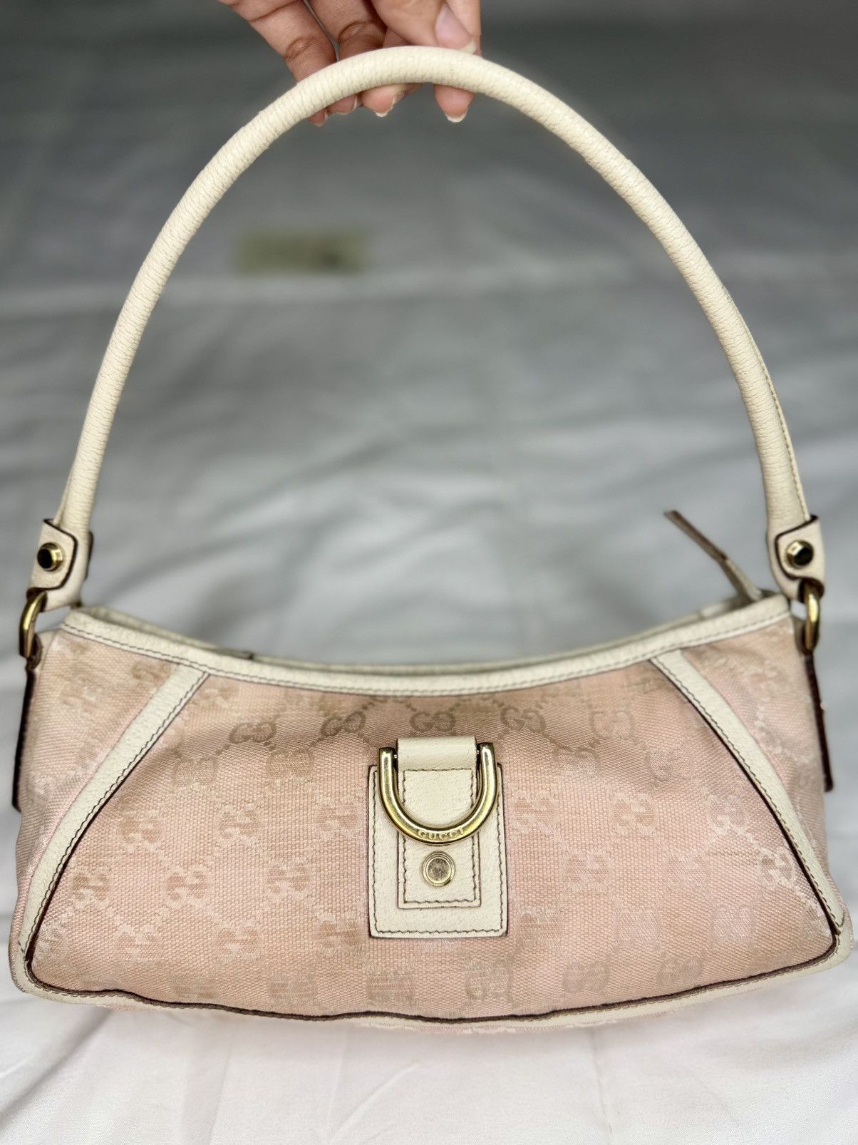 Freebie Gucci Abbey D Ring Canvas Pink/ White Shoulder Bag, Women's