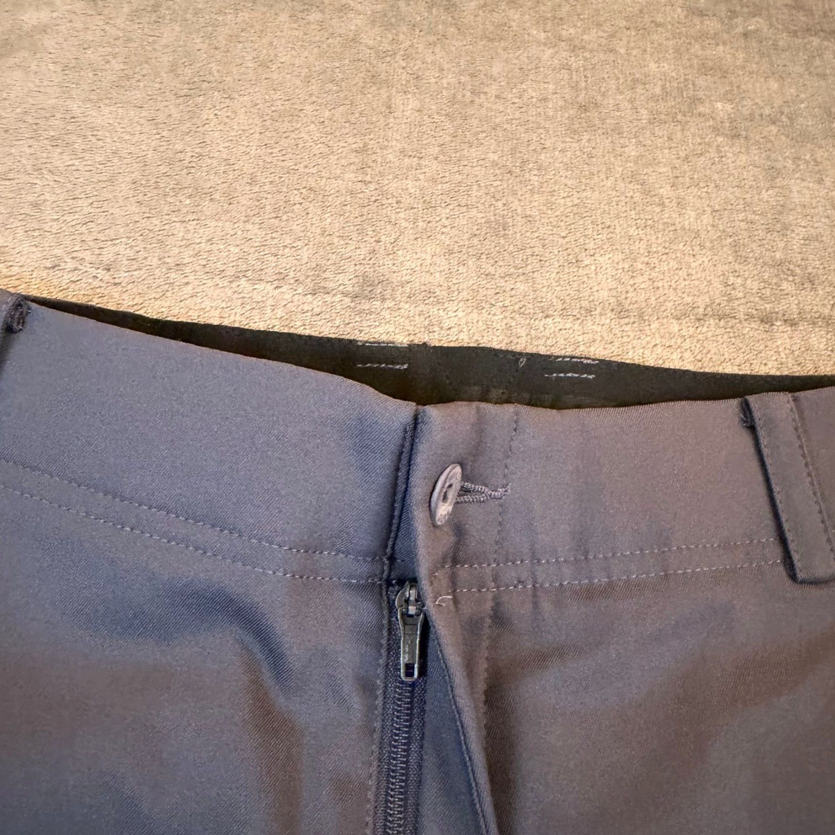 Nike Nike Dri-FIT Golf Shorts Mens 30 Dark Gray Flat Front 10.5 Inseam Moisture Wicking Breathable Athletic Preppy Golfwear Shorters Size US 30 / EU 46 - 4 Thumbnail