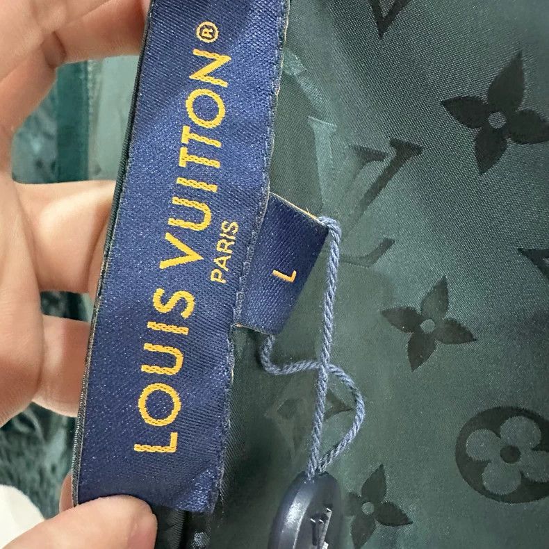 Louis Vuitton LOUIS VUITTON Reversible Green Jacket Size US L / EU 52-54 / 3 - 3 Thumbnail