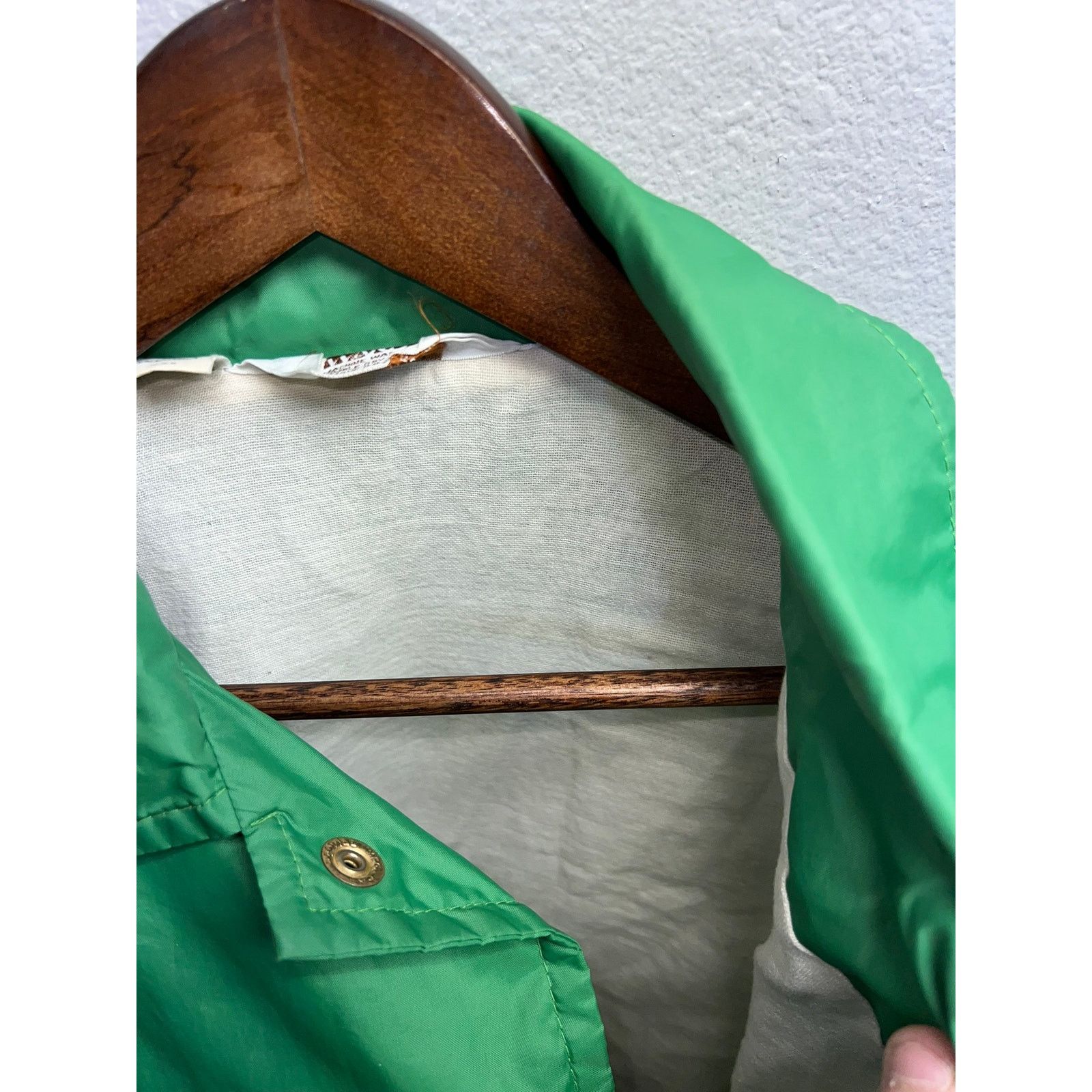 Vintage Vintage Montgomery Ward Jacket Green Blank Button Down Nylon Size US L / EU 52-54 / 3 - 8 Thumbnail