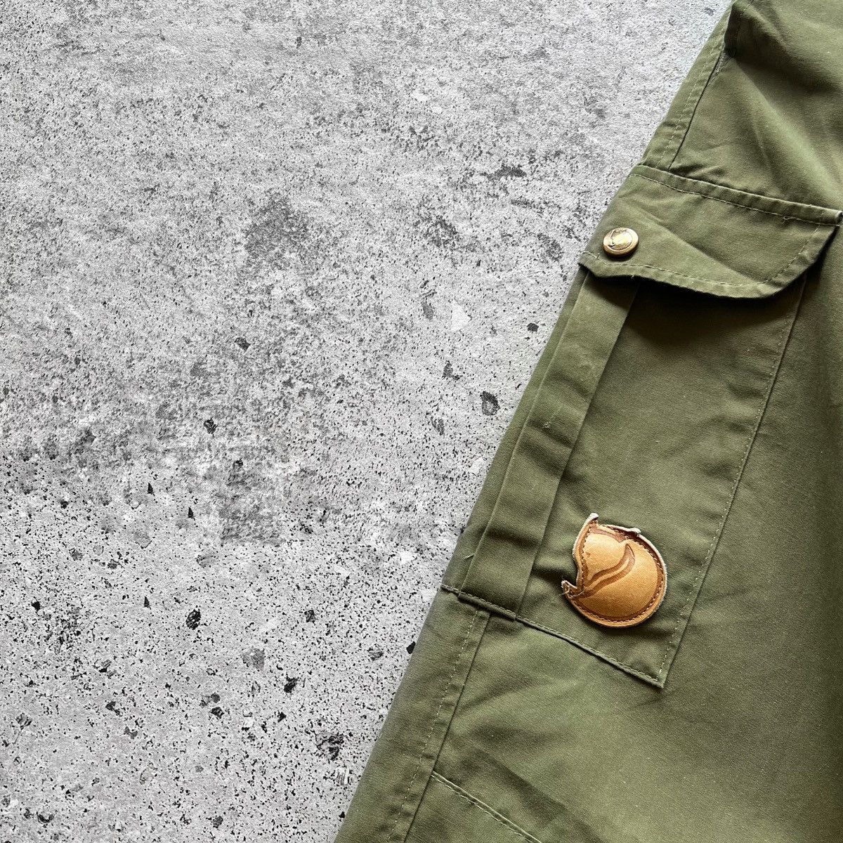 Fjallraven × Vintage Fjallraven Vintage Outdoor Hiking Streetwear Shorts Pants Size US 30 / EU 46 - 4 Thumbnail
