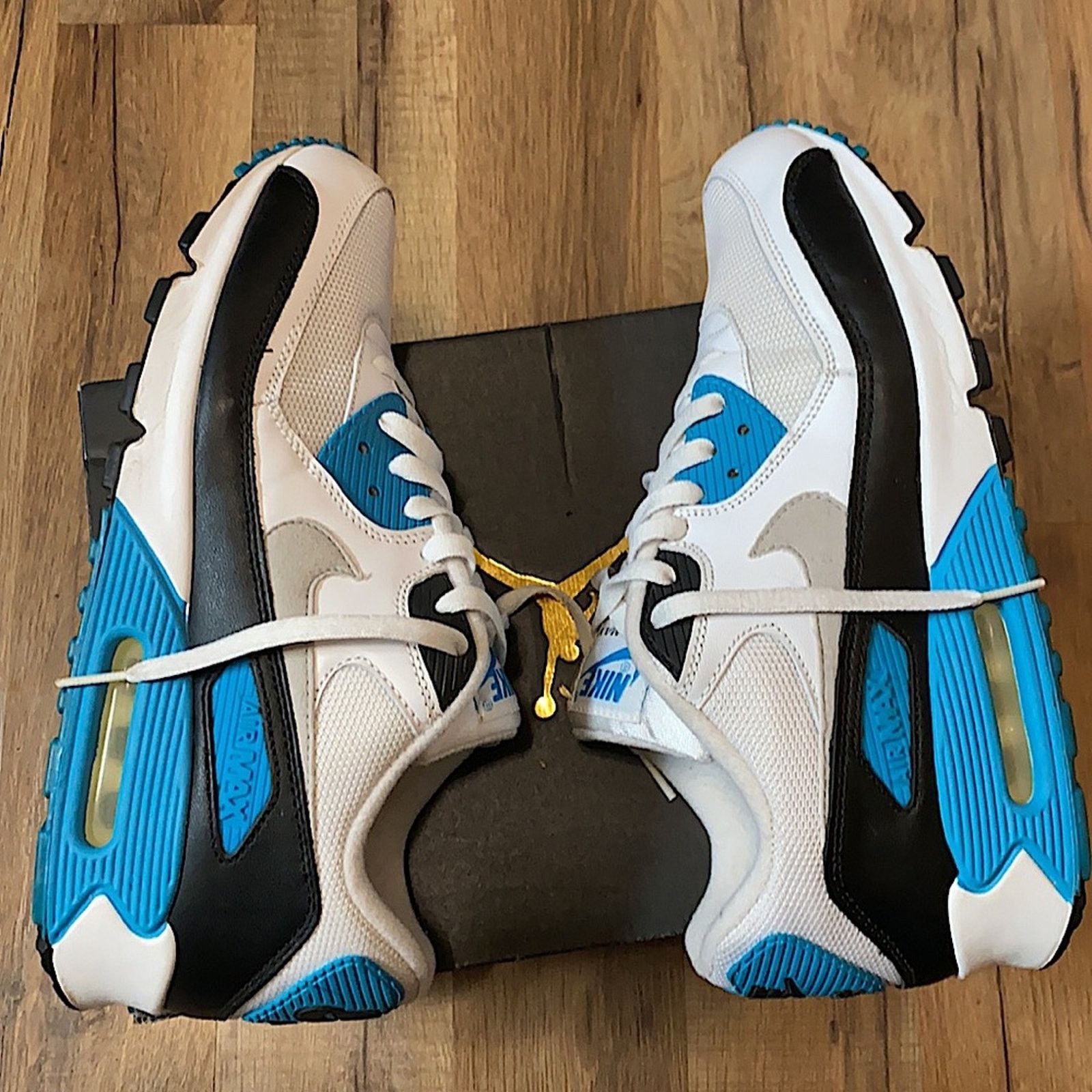 Nike 2010 Nike air max 90 laser blue Size US 10 / EU 43 - 1 Thumbnail