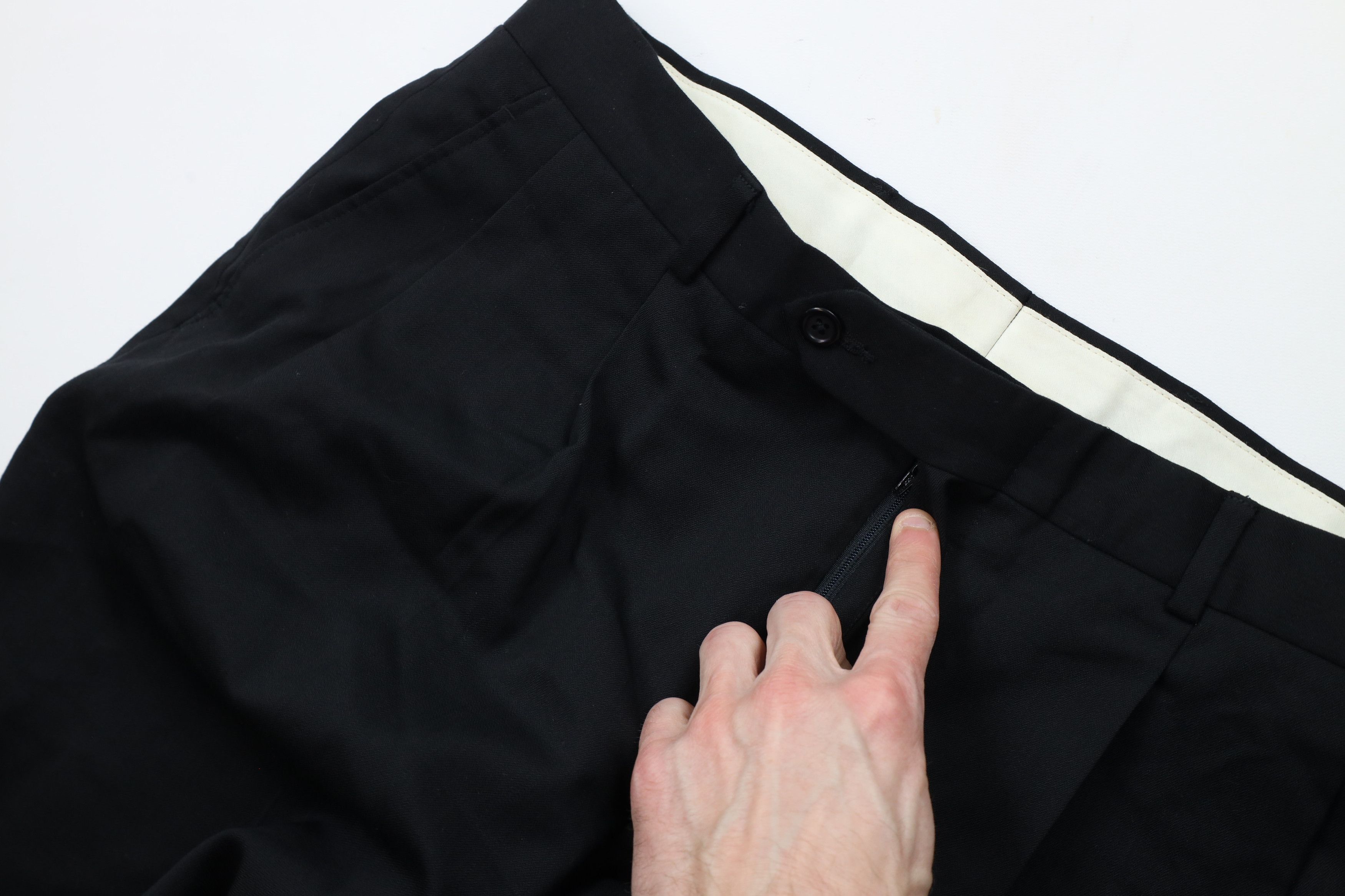 Vintage Vintage 90s Streetwear Pleated Cuffed Wide Leg Pants Black Size US 36 / EU 52 - 7 Thumbnail