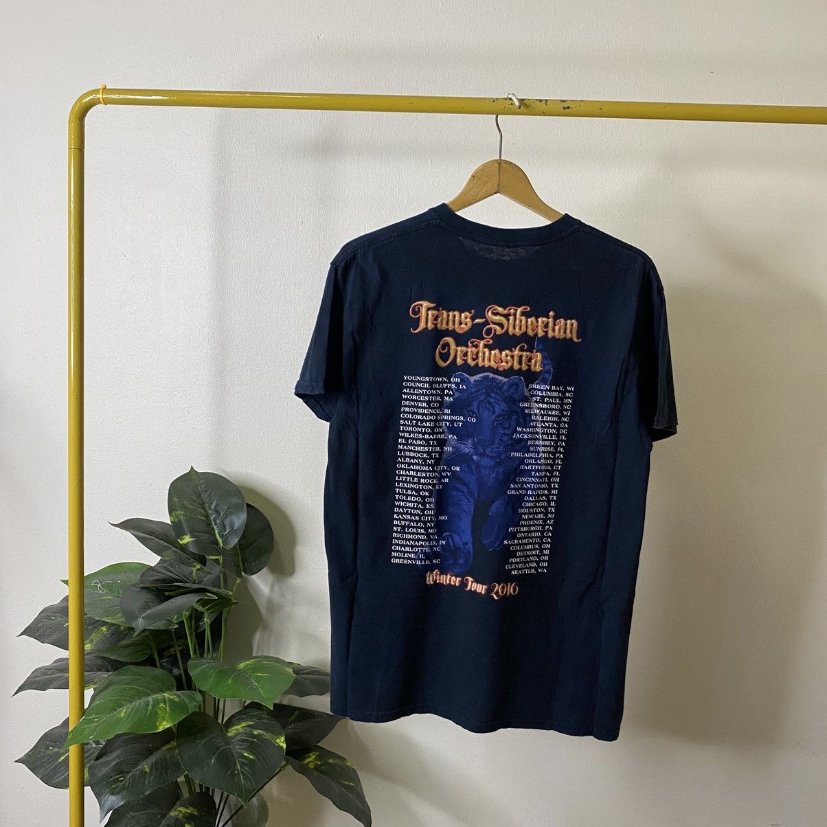 Band Tees Trans-Siberian Orchestra Rock Band Winter Tour 2016 T Shirt Size US M / EU 48-50 / 2 - 4 Thumbnail