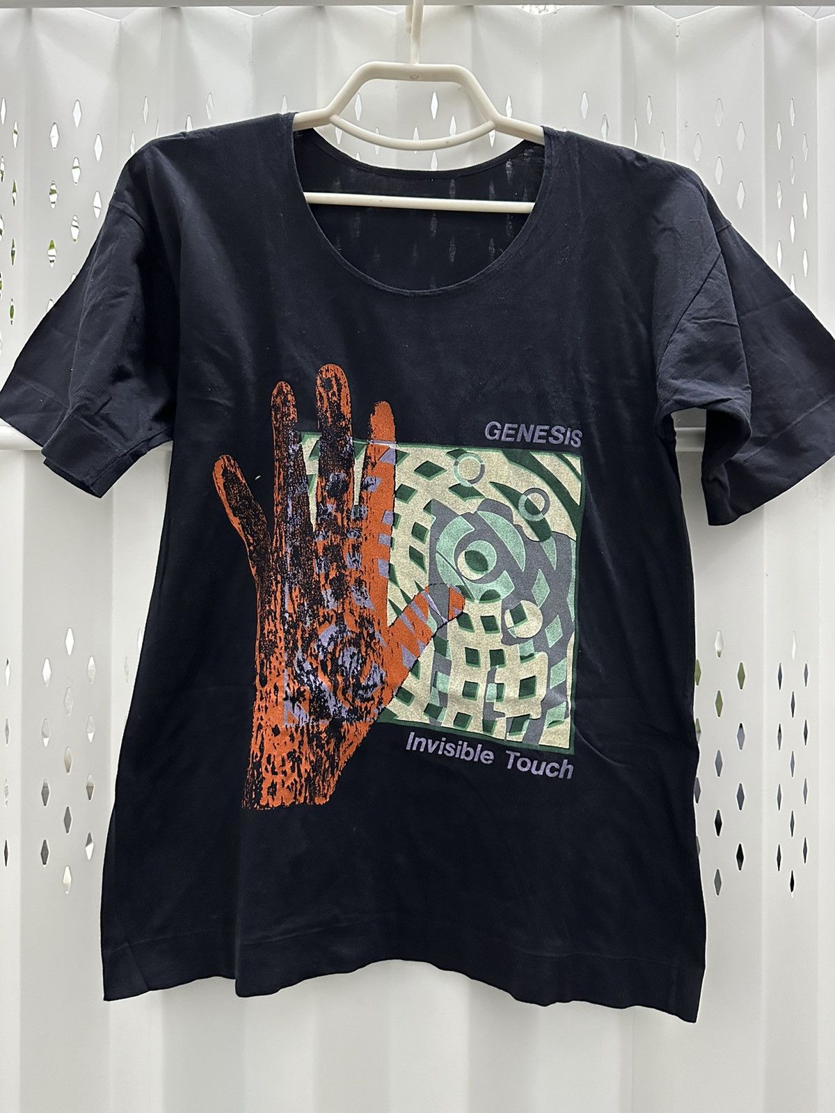 Band Tees Vintage Genesis Invisible Touch Tour 1986 T-shirt Size US M / EU 48-50 / 2 - 1 Thumbnail