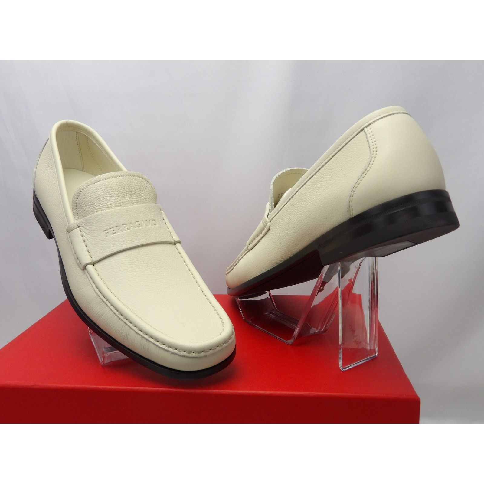 Salvatore Ferragamo FERRAGAMO DUPONT OFF WHITE LEATHER LOGO LOAFERS 11.5 EE ITAL Size US 12.5 / EU 45-46 - 5 Thumbnail