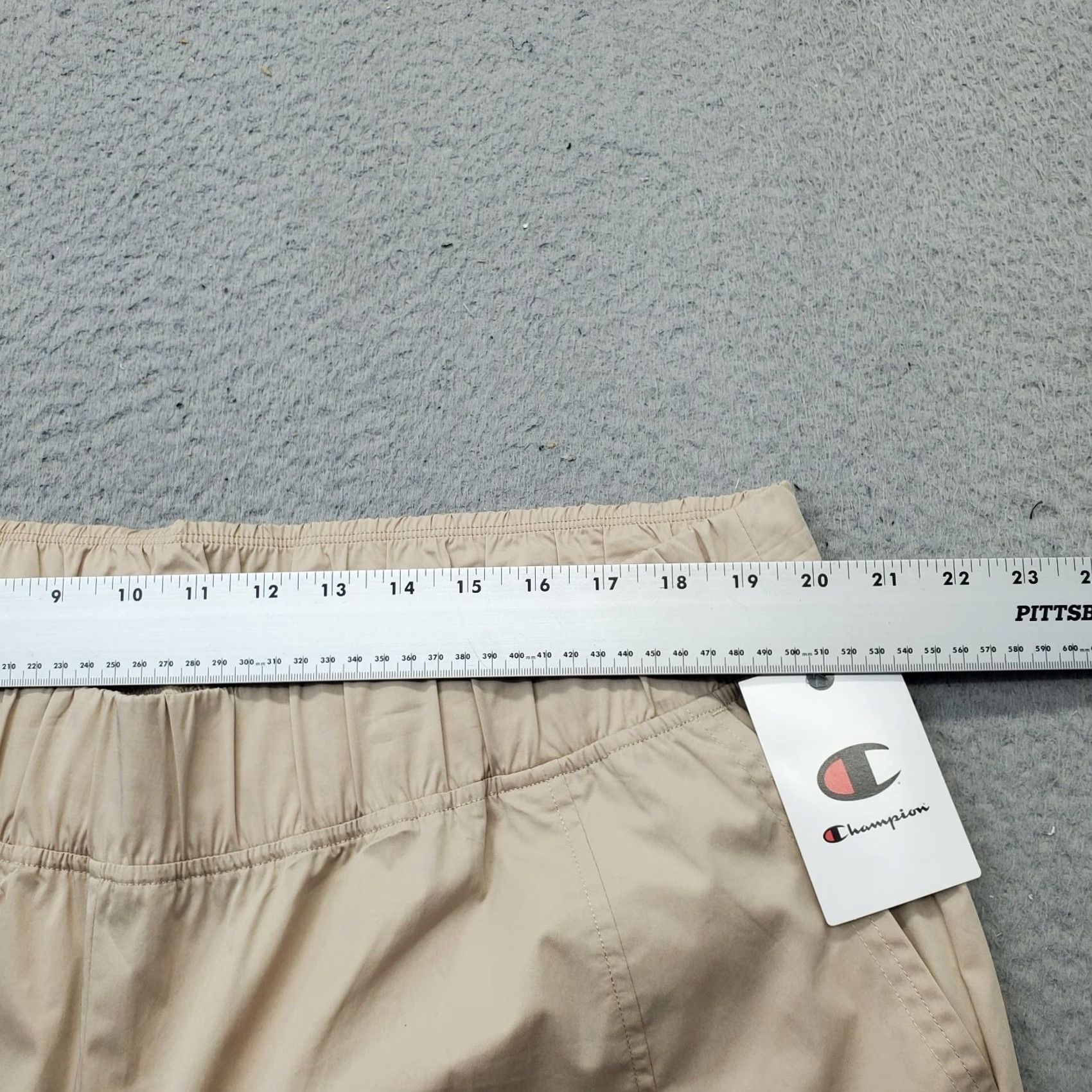 Champion Champion Jogger Pants Womens 2XL Tan Performance Cargo Pockets Elastic Waist Size: Womens 2XL Tan Jogger Pants Size 40" / US 18 - 6 Thumbnail
