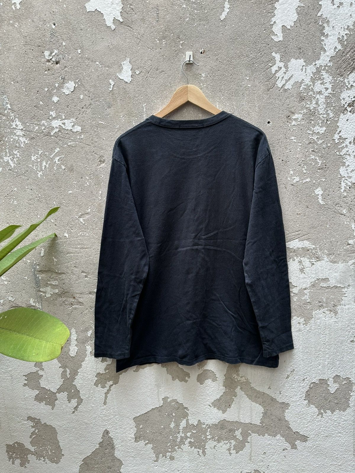 Vintage Vintage 2000's Thruxton Excited Longsleeve Tees Size US L / EU 52-54 / 3 - 2 Thumbnail