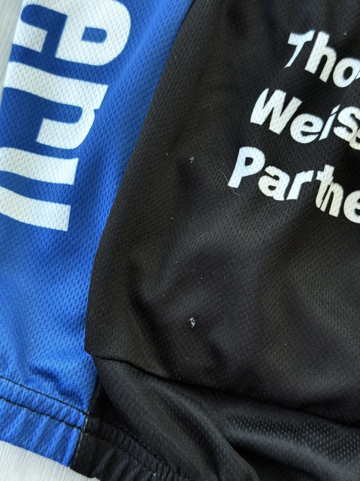 Other Vintage Discovery Channel Cycling Jersey 2007 Trek Final Y2K Size US L / EU 52-54 / 3 - 8 Thumbnail