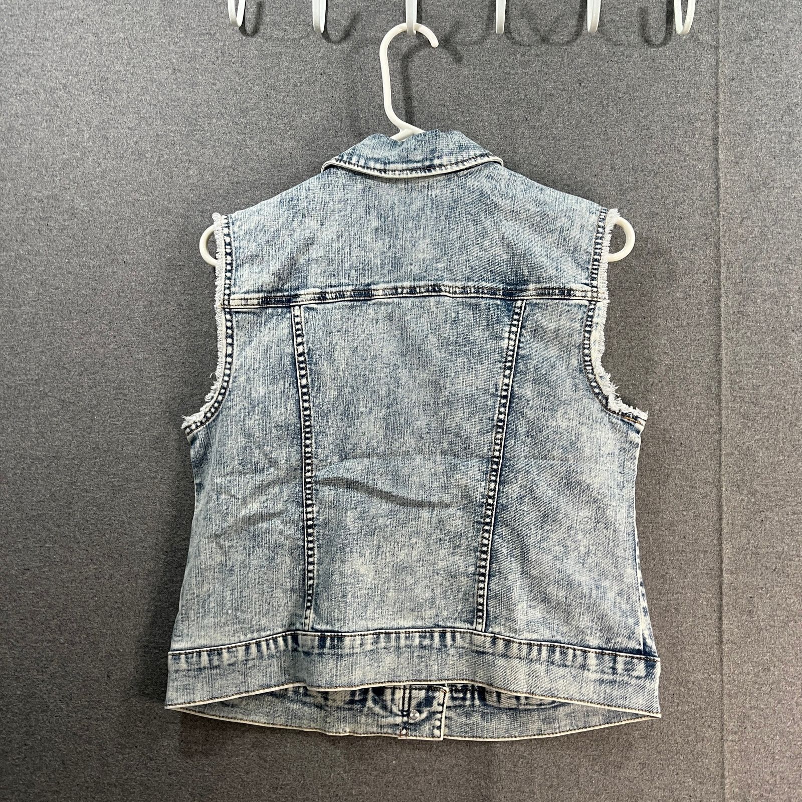 Other LOGO by Lori Goldstein Denim Vest Light Wash Size Reg 0 Size XS / US 0-2 / IT 36-38 - 2 Thumbnail