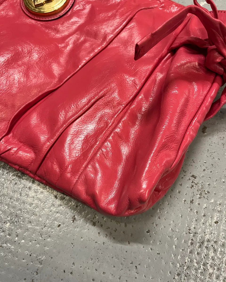 Gucci 2000s Gucci Pink Leather Hysteria Babouska Handle Bag by Frida Giannini Size ONE SIZE - 6 Thumbnail