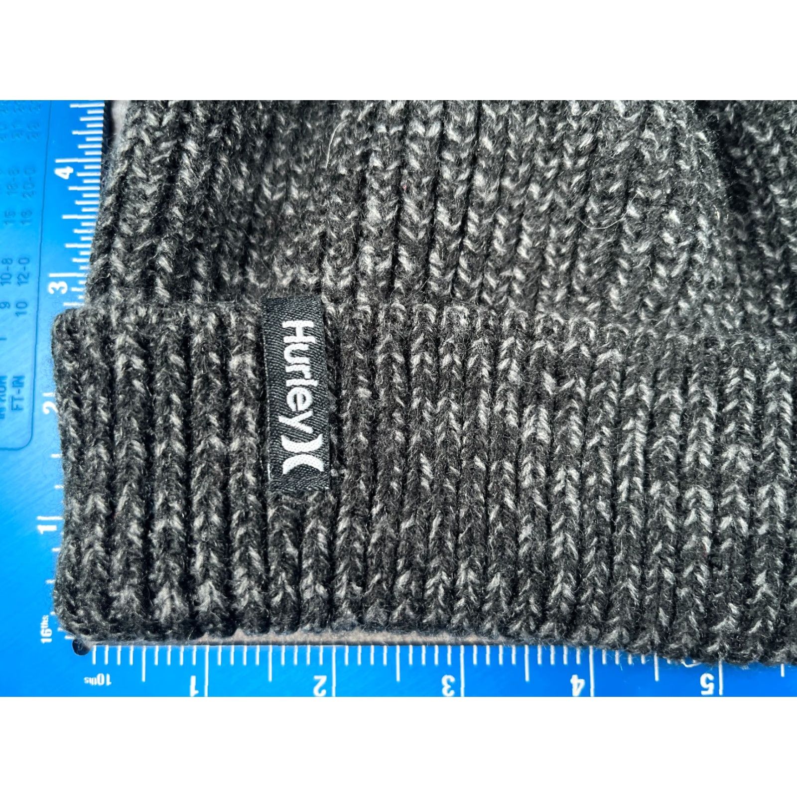 Hurley Hurley Beanie Hat Unisex Adults One Size Gray Knit 100% Acrylic Beanie Outdoor, Ski, Logo Mens Women Size ONE SIZE - 2 Thumbnail