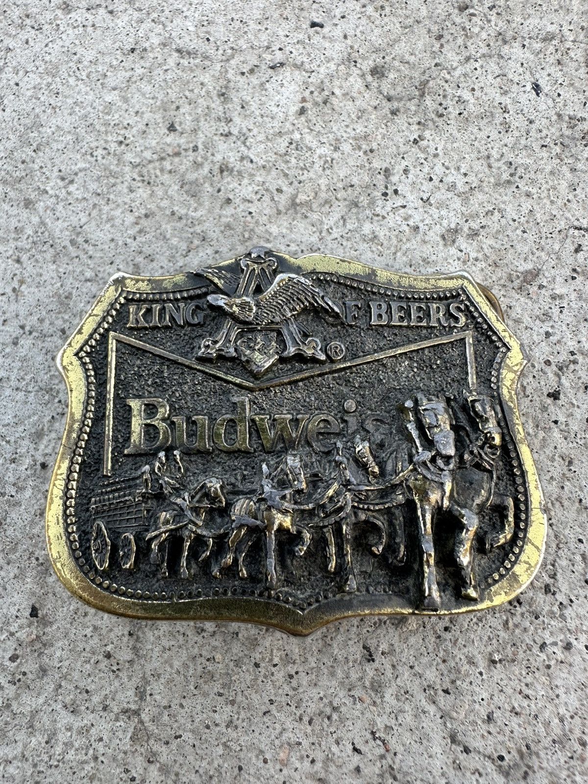 Budweiser Rare Budweiser Collectible Belt Buckle 1980s Size ONE SIZE - 1 Thumbnail