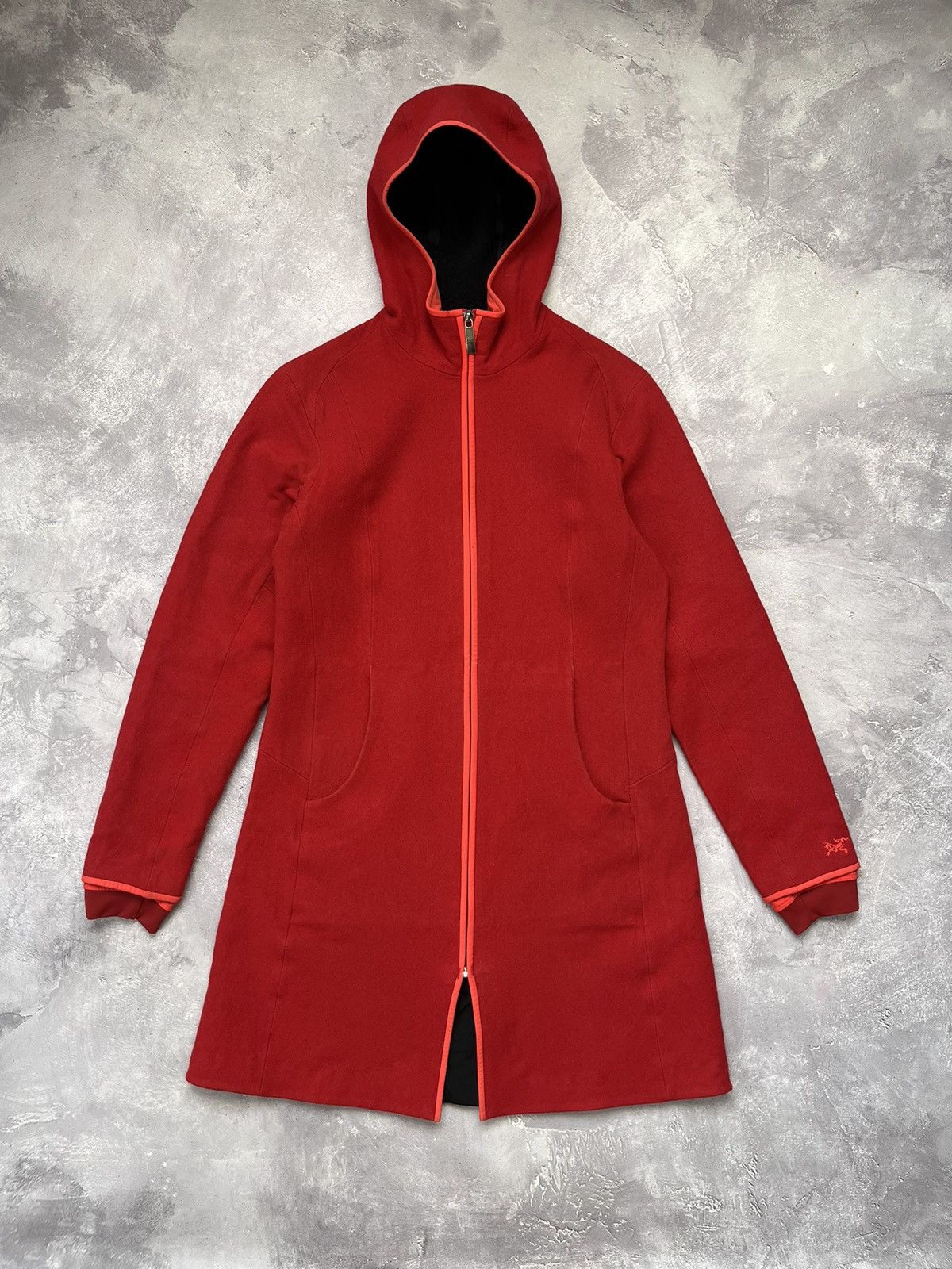 Arc'teryx Women’s Arc’teryx Hooded Long Jacket Red Softshell Size M Size M / US 6-8 / IT 42-44 - 1 Thumbnail