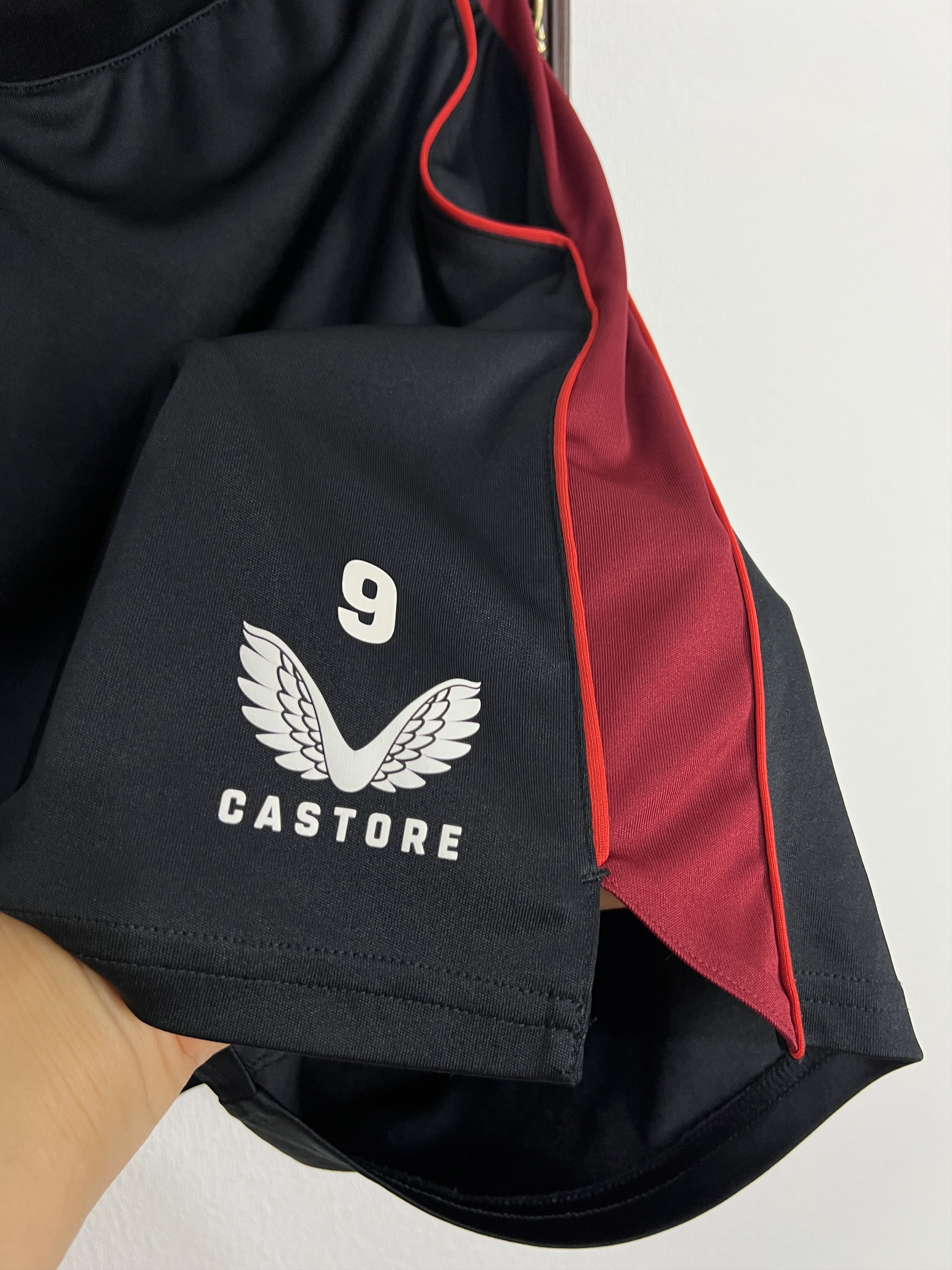 Castore Player Issue Bayer 04 Leverkusen Football Shorts Soccer Size US 34 / EU 50 - 4 Thumbnail