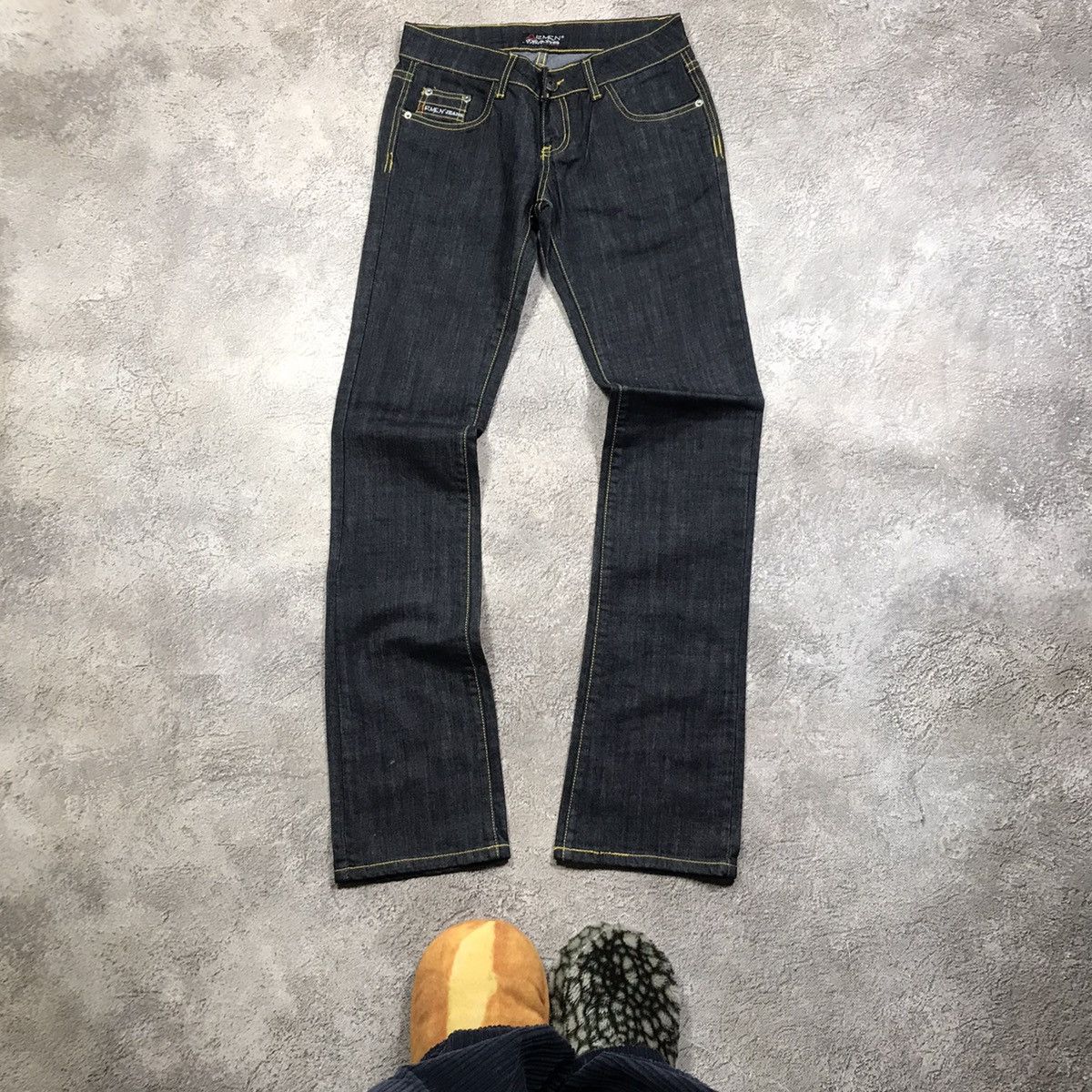 Vintage Vintage Y2K Distressed Flared Jeans Japanese Streetwear 26 Size 26" / US 2 / IT 38 - 1 Thumbnail