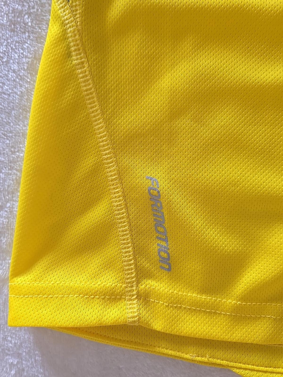 Other Adidas 2011 Boston Marathon Jersey Shirt Small John Hancock Size S / US 4 / IT 40 - 5 Thumbnail