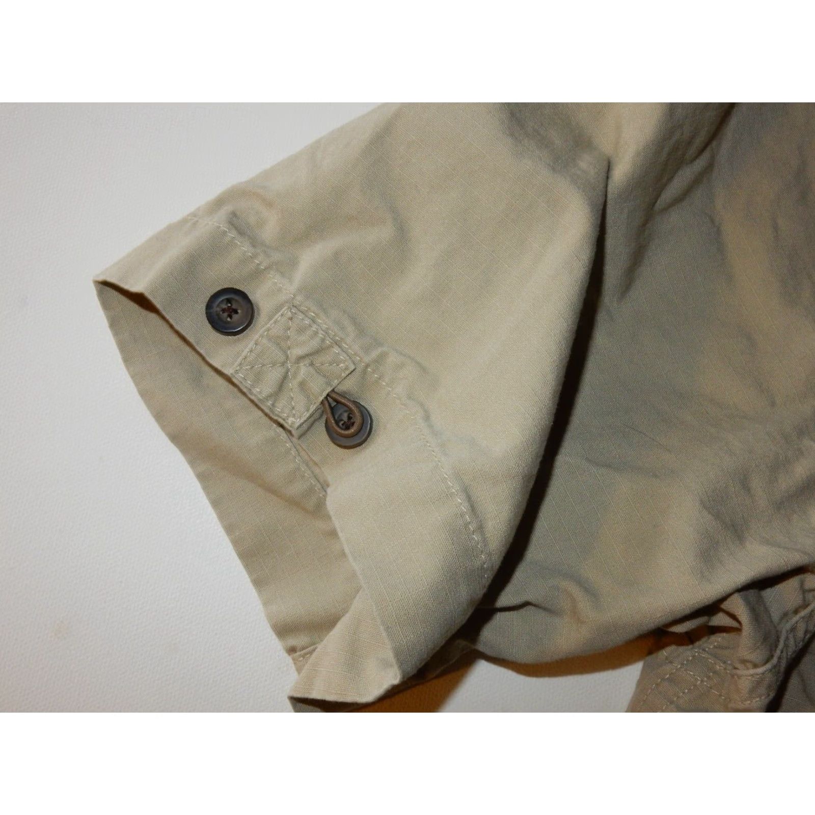Eddie Bauer VINTAGE Eddie Bauer Men's Short Sleeve Button-Up Shirt Size M Beige Cotton Casual Summer Size US M / EU 48-50 / 2 - 3 Thumbnail