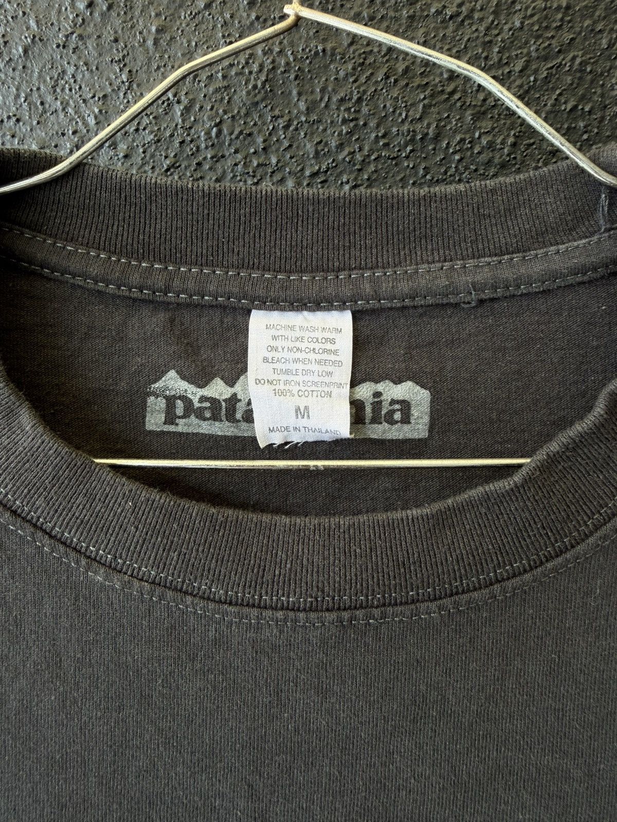 Patagonia Patagonia P-6 Logo Responsibili-Tee T-Shirt Dark Grey Size US S / EU 44-46 / 1 - 6 Thumbnail