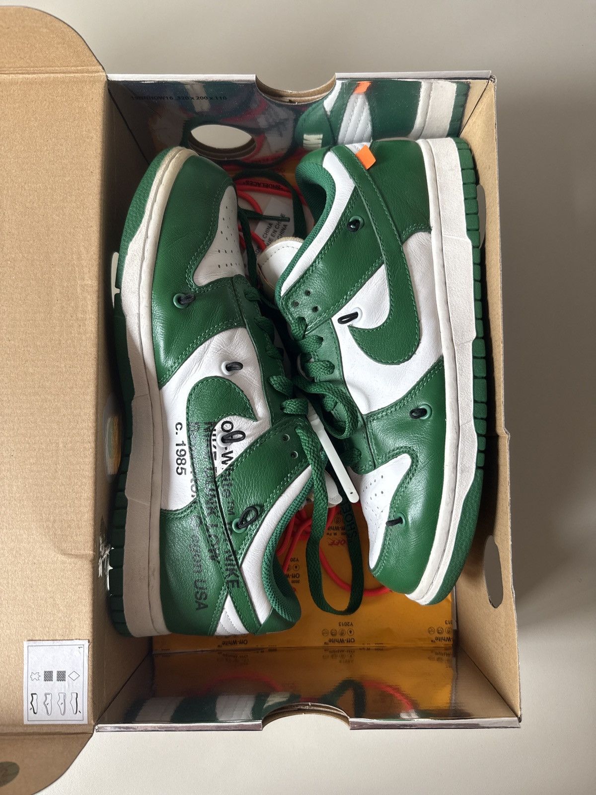 Nike × Off-White Nike Dunk Low Off White Pine Green Size US 8 / EU 41 - 1 Thumbnail