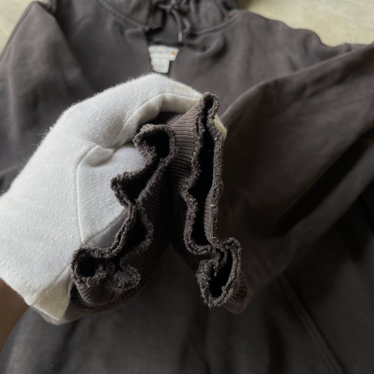 Carhartt THRASHED SUN FADED CARHARTT HOODIE OVERSIZED L Size US L / EU 52-54 / 3 - 10 Thumbnail