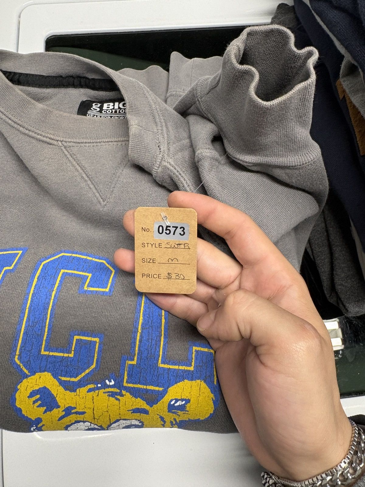 NCAA Vintage 2000s Big Cotton UCLA College Sweater Size M 0573 Size US M / EU 48-50 / 2 - 8 Thumbnail