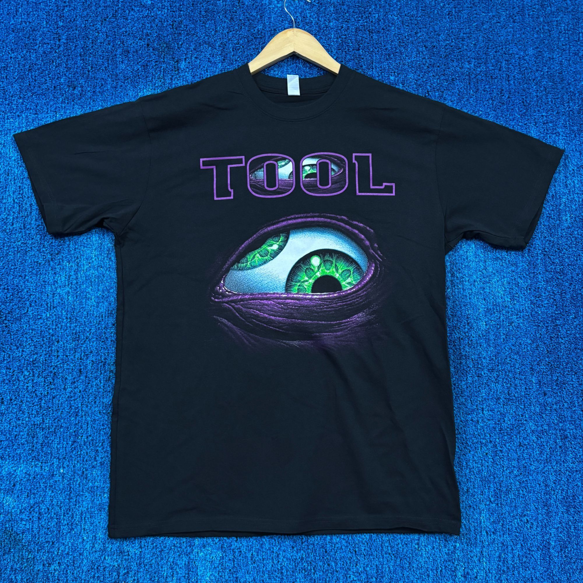 Band Tees Tool Aenima CD Back Cover Eye Progressive Metal Band Tee L Size US L / EU 52-54 / 3 - 1 Thumbnail