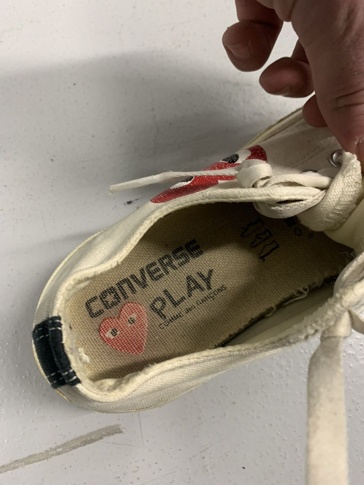 Comme des Garcons PLAY × Converse Converse x Comme des Garçons PLAY Low Top Sneakers Size 5 Size US 5 / EU 37 - 5 Thumbnail