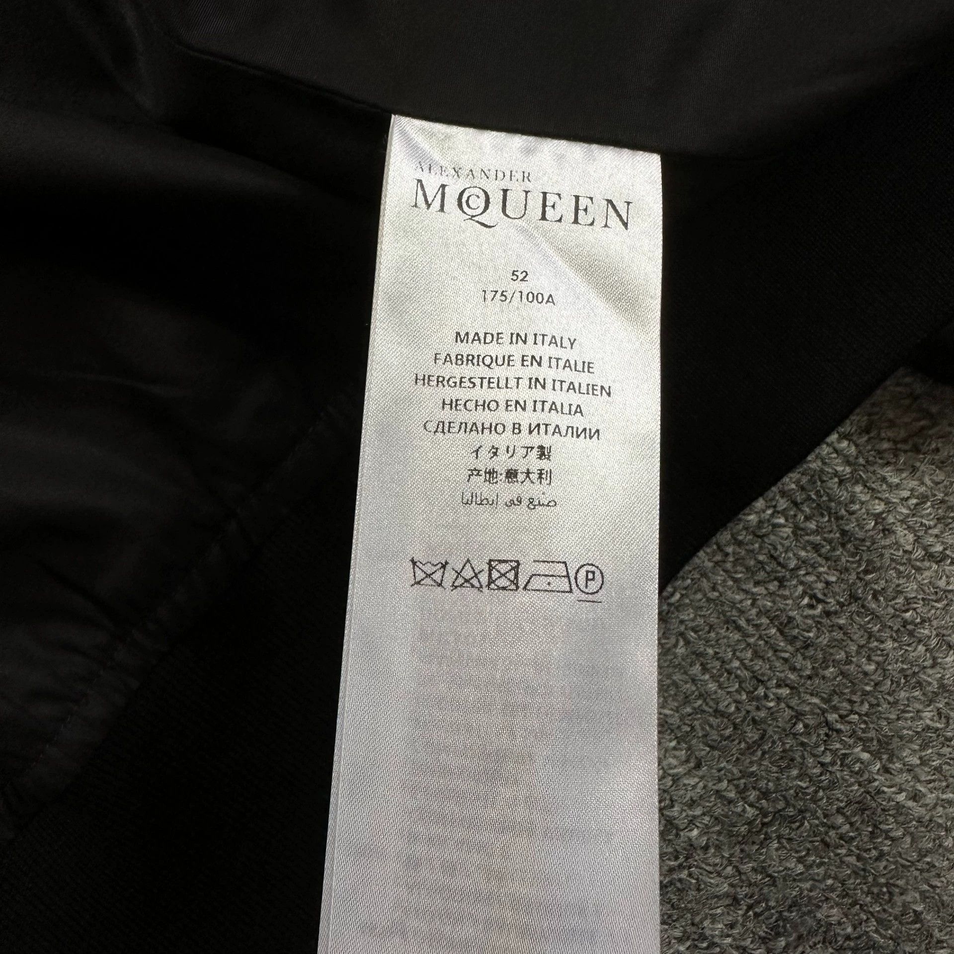 Alexander McQueen black embroidered bomber jacket by alexander mcqueen Size US L / EU 52-54 / 3 - 7 Thumbnail