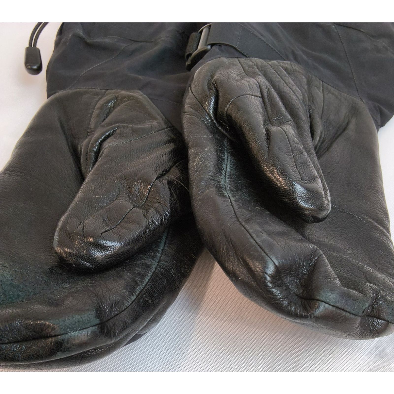 Arc'teryx Arc'Teryx Mittens Size S Black Gore-Tex w/ Polartec Lining Size 30 - 6 Thumbnail