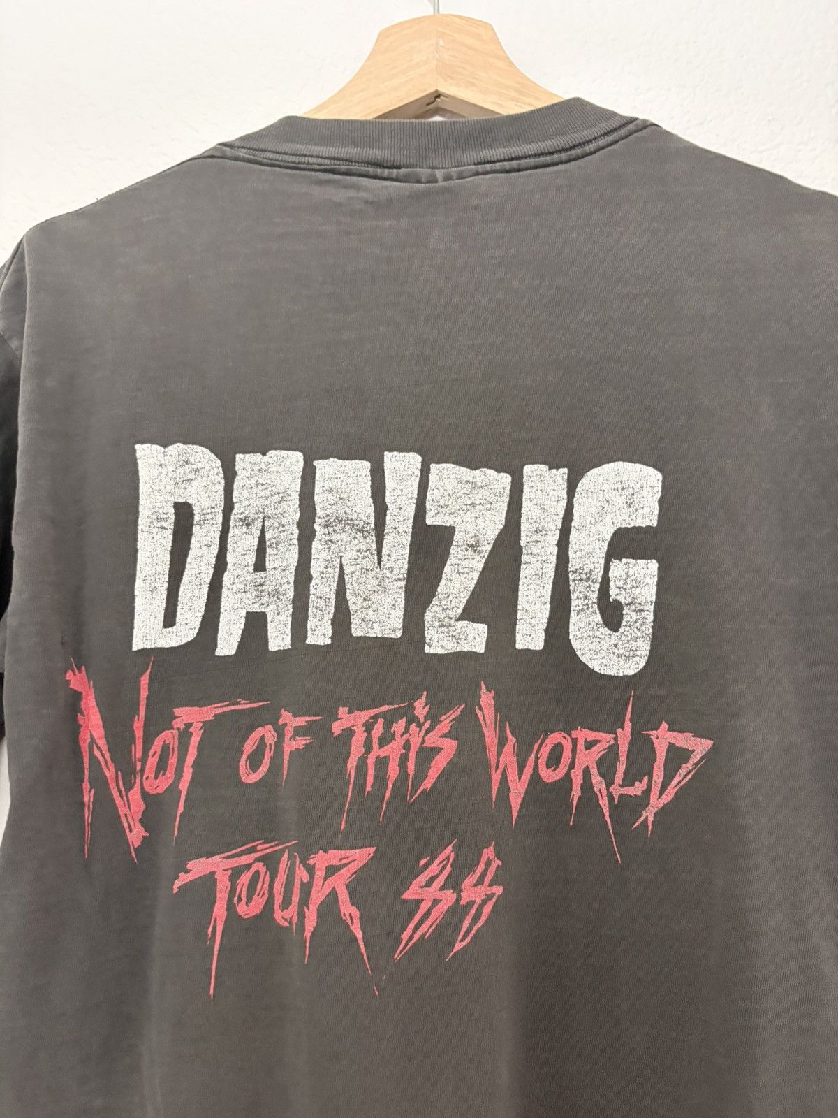 Vintage RARE 80’s DANZIG DISTRESSED NOT OF THIS WORLD TOUR TEE Size US L / EU 52-54 / 3 - 4 Thumbnail