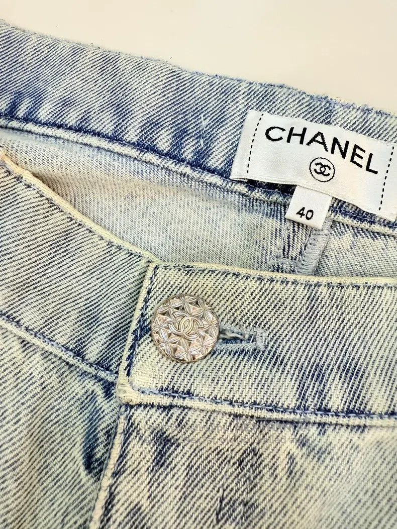 Chanel Chanel 21k popular double C sequin jeans Size 26" / US 2 / IT 38 - 4 Thumbnail