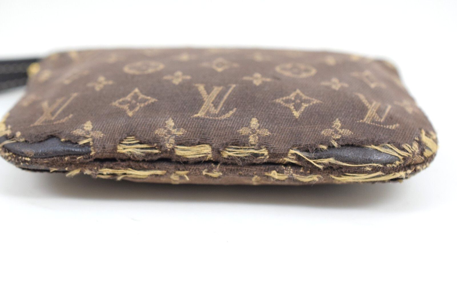 Louis Vuitton Louis Vuitton Pochette Cles Coin Purse Monogram M95230 Size ONE SIZE - 4 Thumbnail