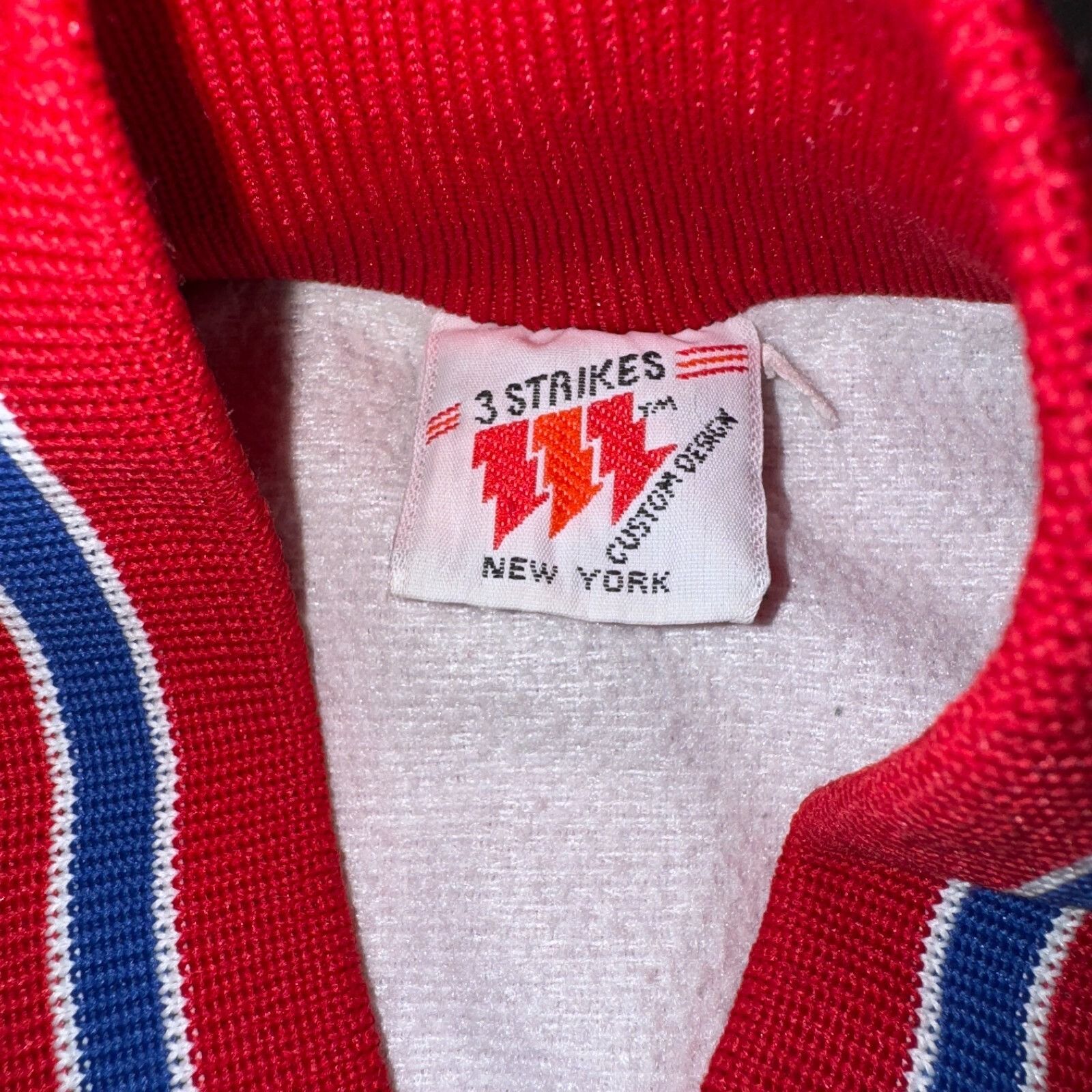 Other Vintage Nabisco Ritz Crackers Jukebox Red Satin Bomber Jacke Size US M / EU 48-50 / 2 - 3 Thumbnail