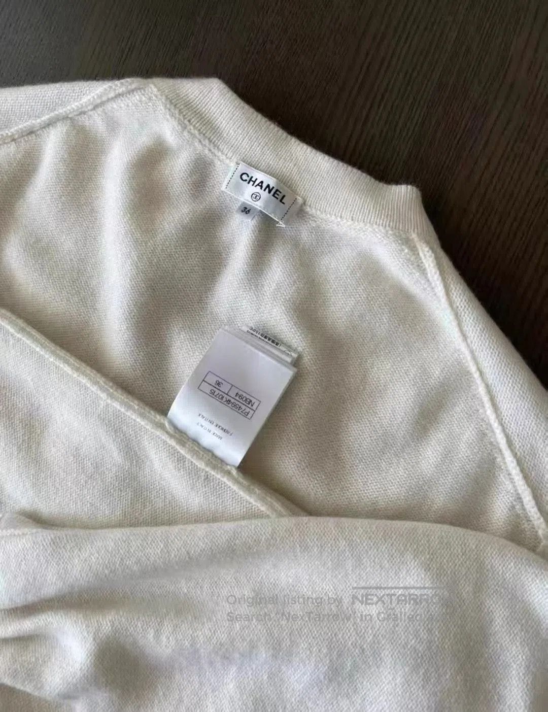 Chanel Chanel White Cashmere Top with Chain Detail. Size XS / US 0-2 / IT 36-38 - 4 Thumbnail
