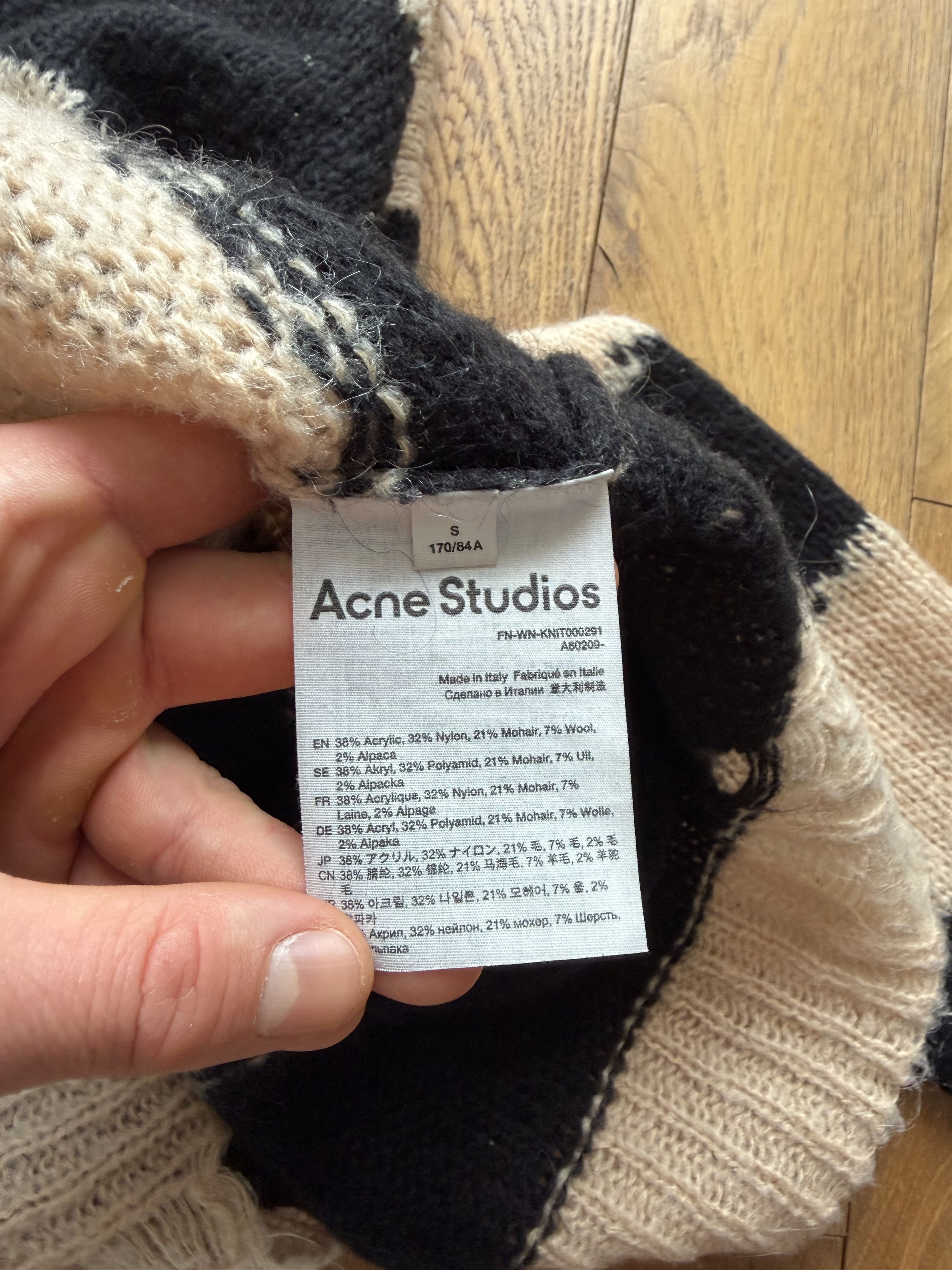 Acne Studios Acne Studios kurt cobain distressed mohair striped sweater Size US M / EU 48-50 / 2 - 4 Thumbnail